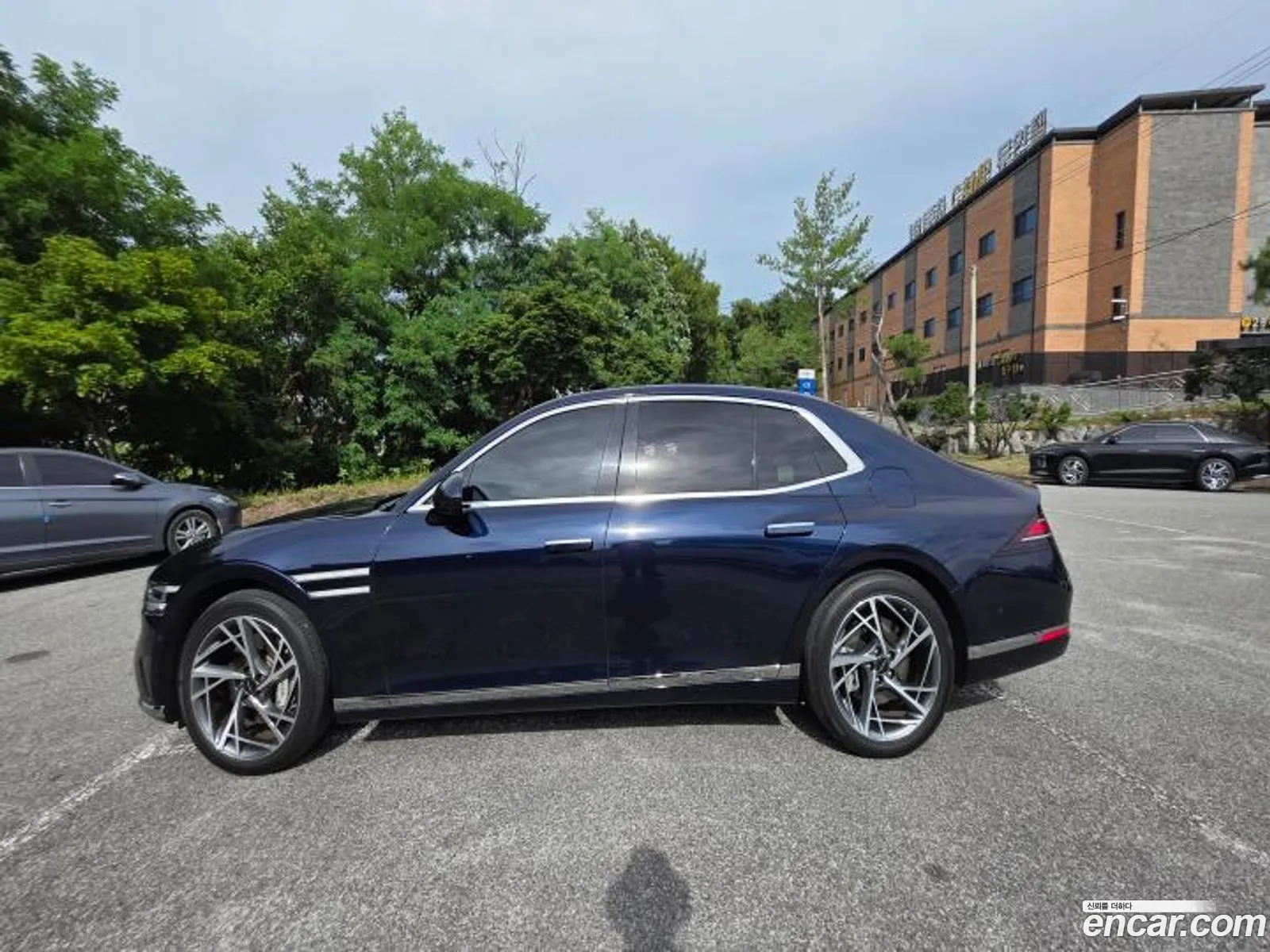 Genesis G90 2023 — 12