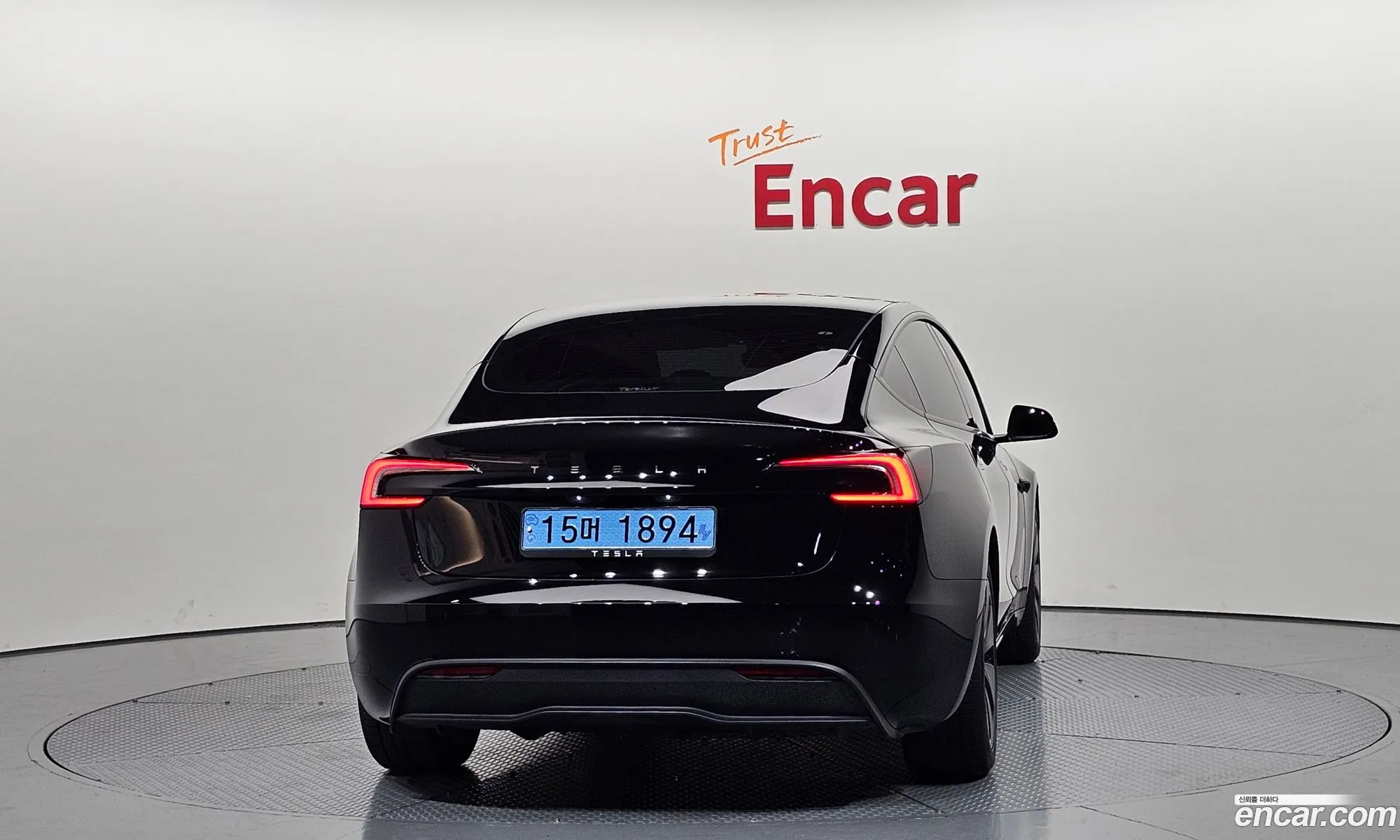 Tesla Model 3 2024 LRW3E7FS5RC253565 — 2