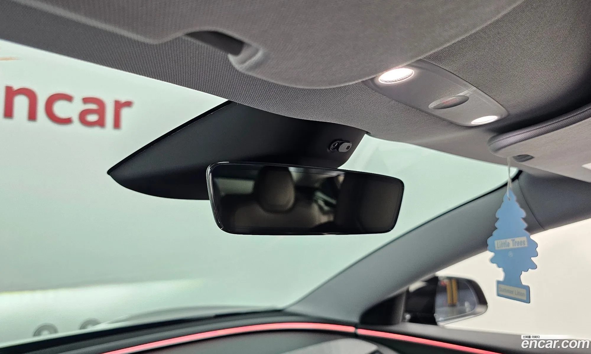 Tesla Model 3 2024 LRW3E7FS5RC253565 — 17
