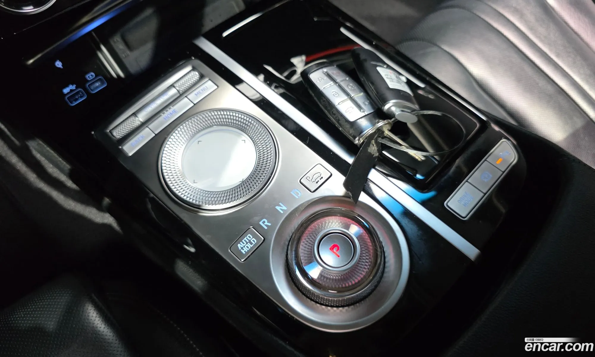 Genesis G80 2021 KMTGB41CBMU064552 — 5