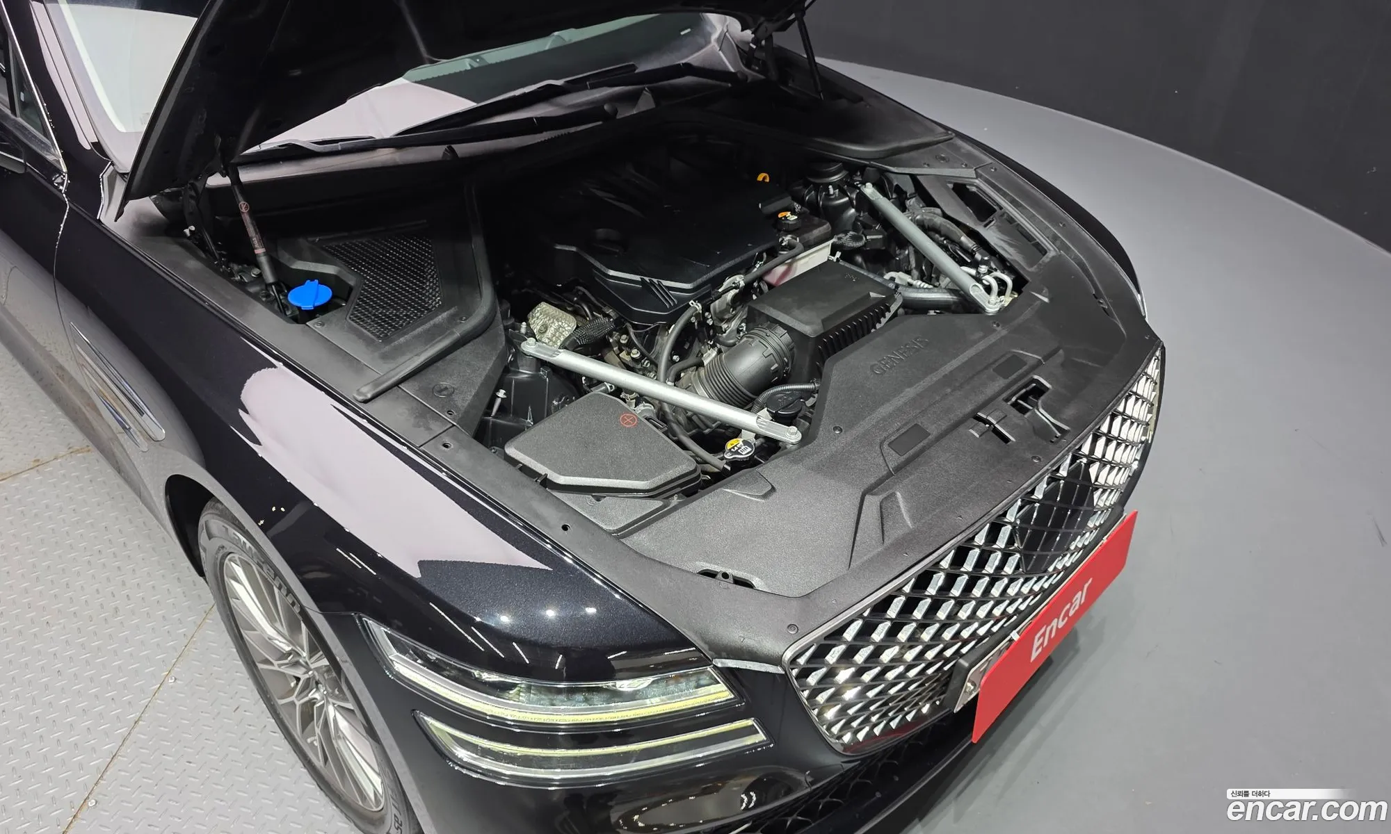 Genesis G80 2021 KMTGB41CBMU064552 — 8