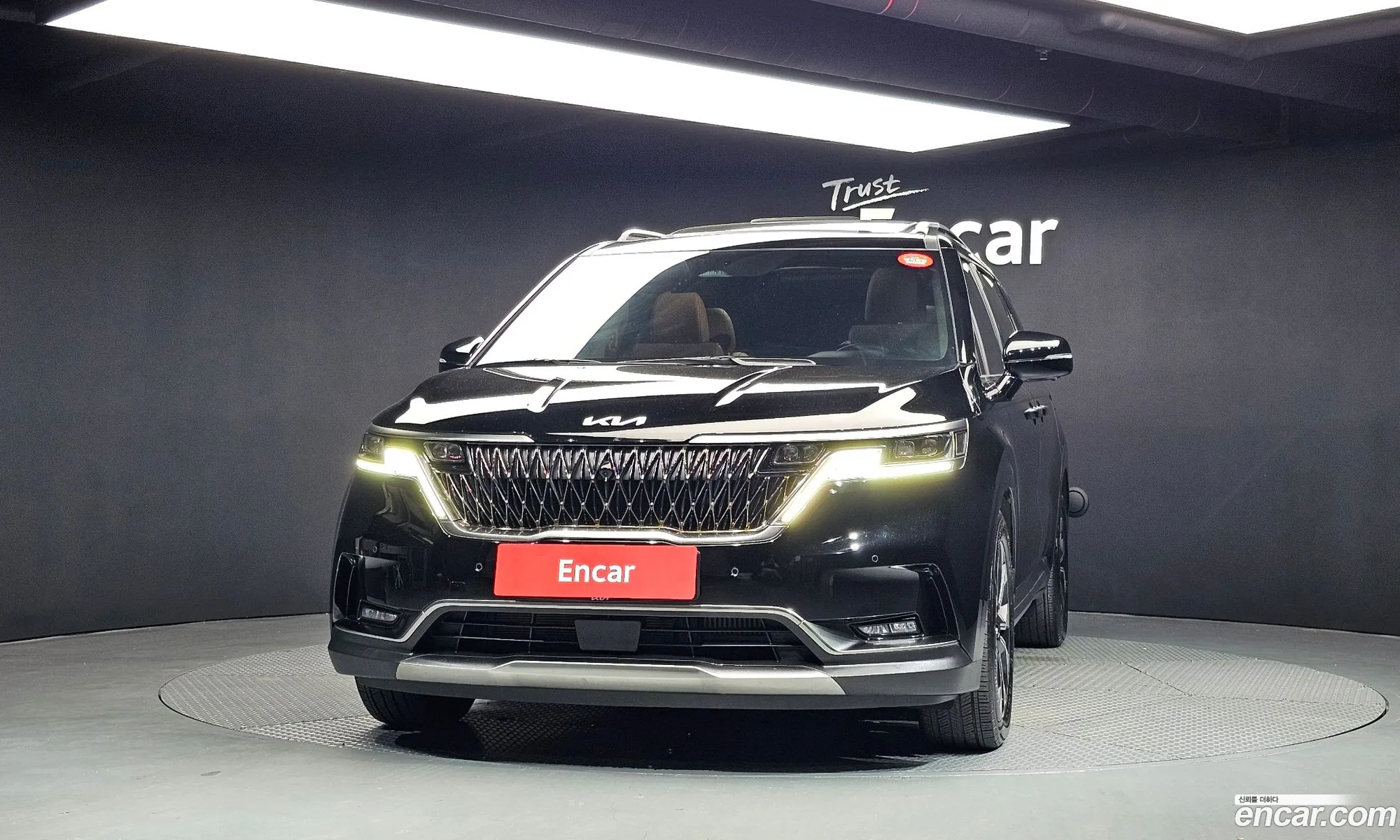 Kia Carnival 2023 KNANC81BBPS282697 — 12