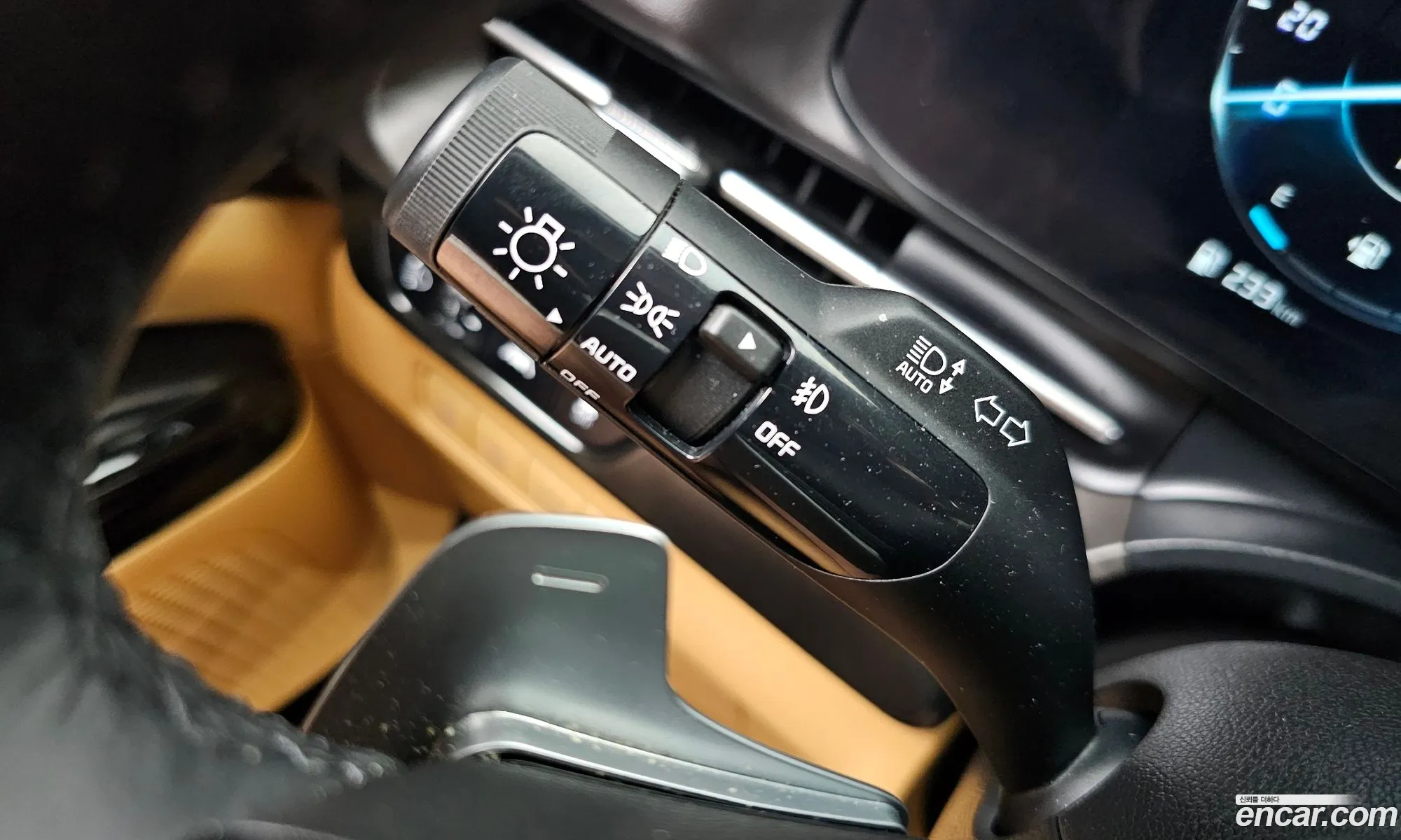 Kia Carnival 2023 KNANC81BBPS282697 — 14
