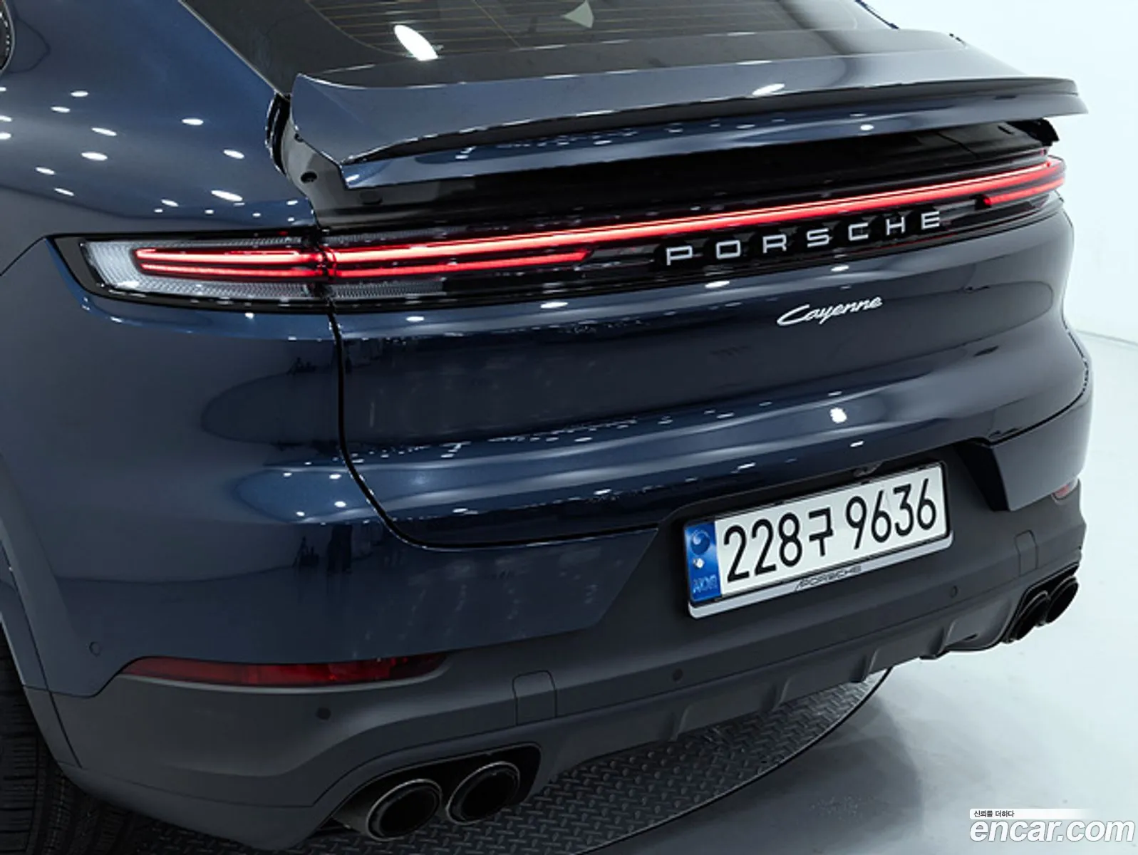 Porsche Cayenne 2023 — 17