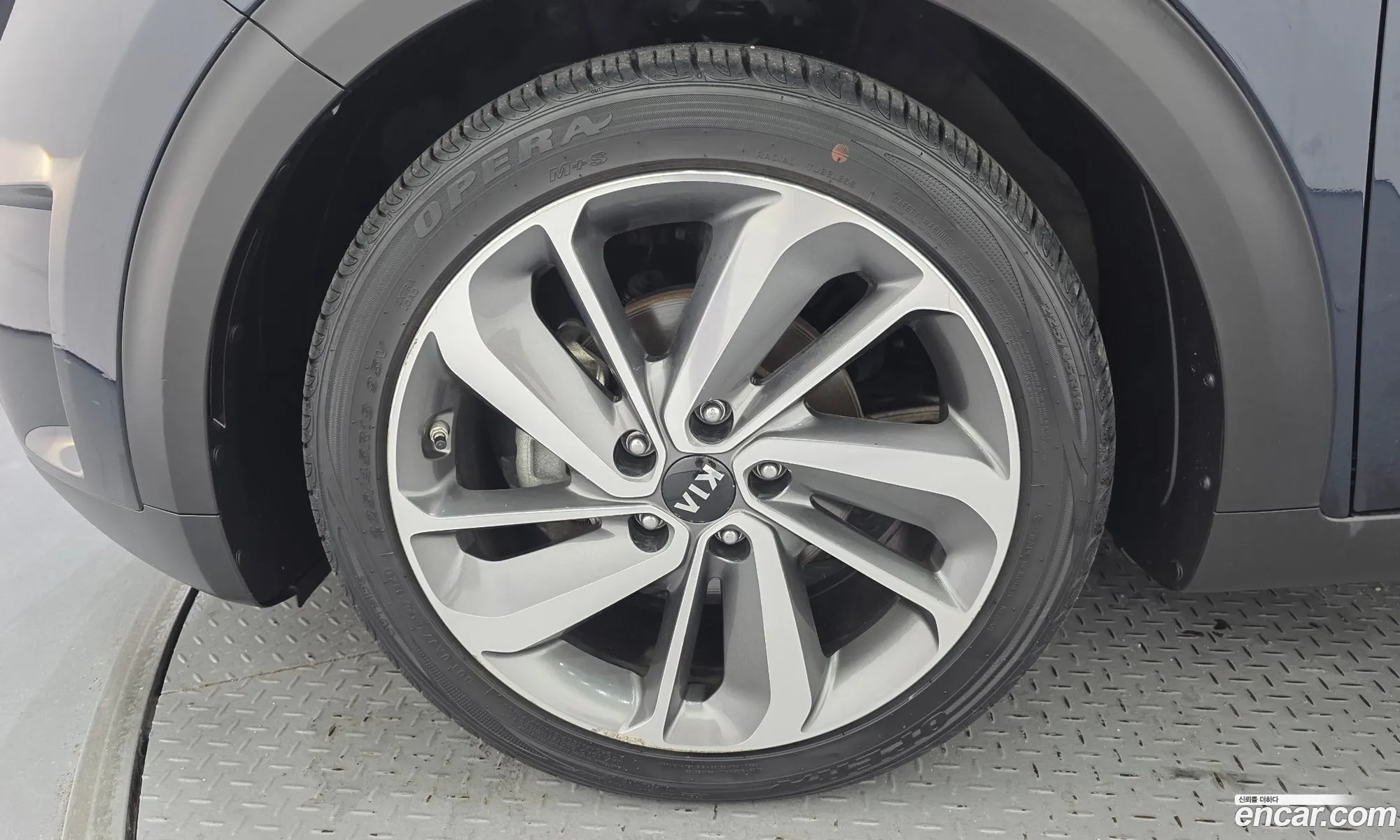 Kia Niro 2017 KNACC81CGHA018516 — 19