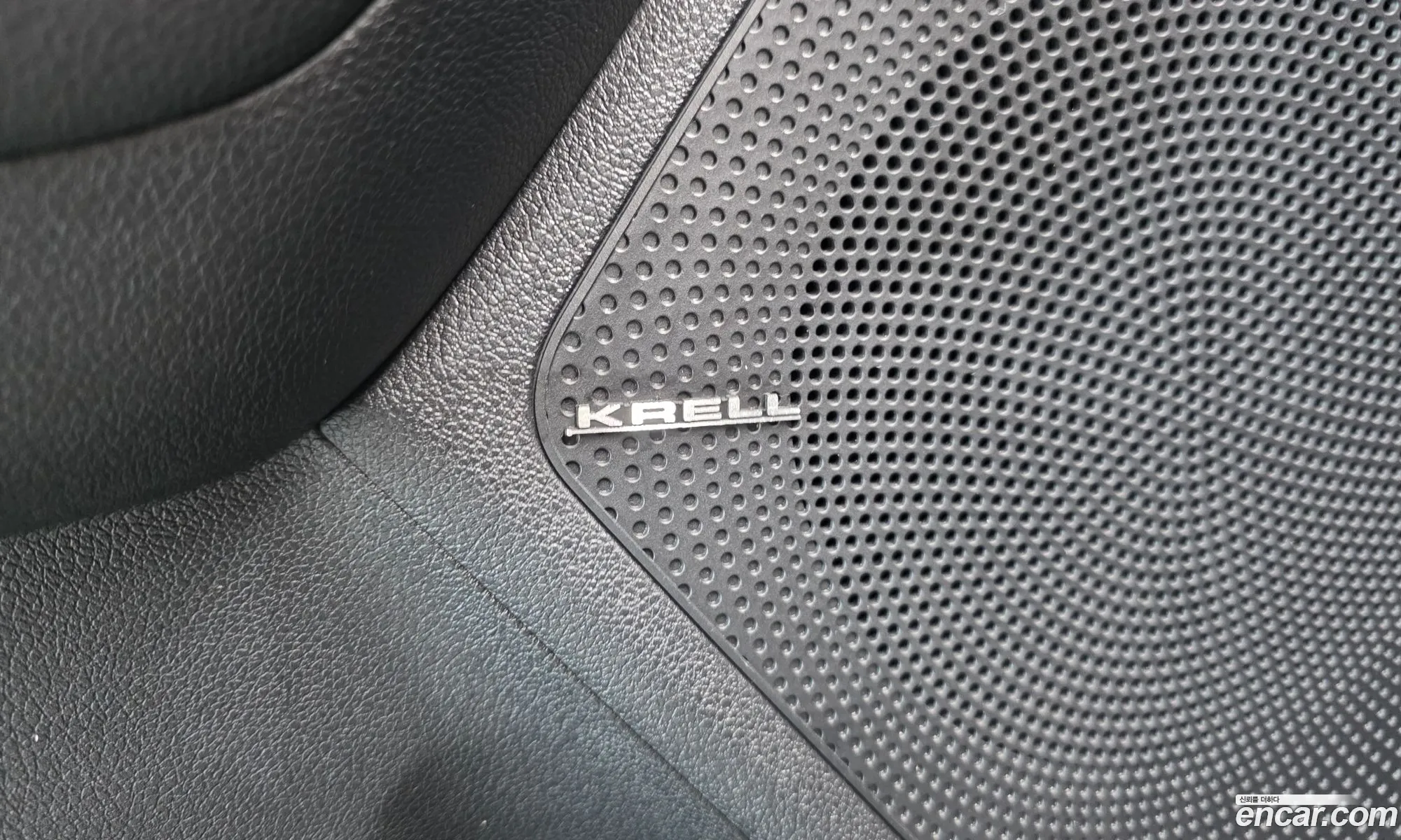 Kia Niro 2017 KNACC81CGHA018516 — 23