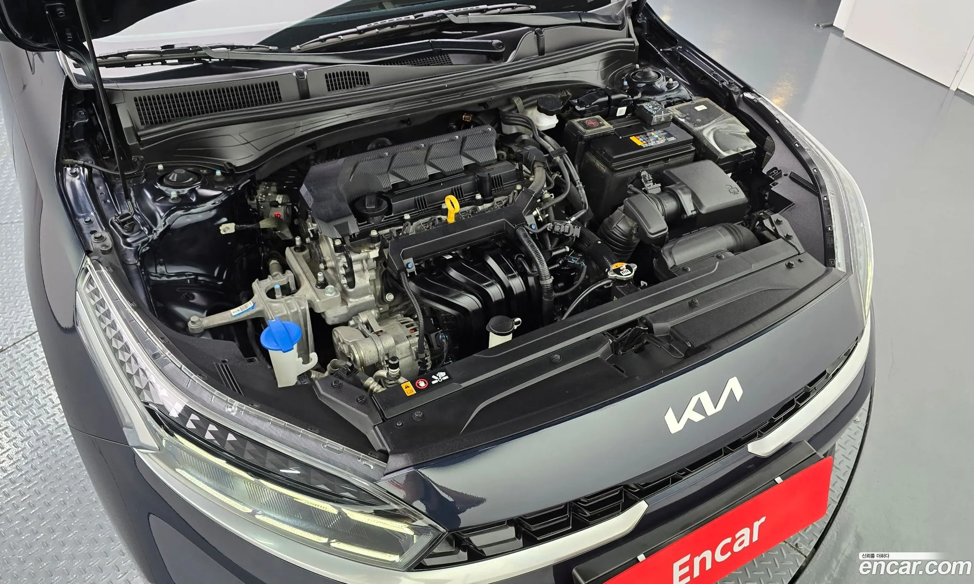Kia K3 2021 KNAF241BENA928233 — 23