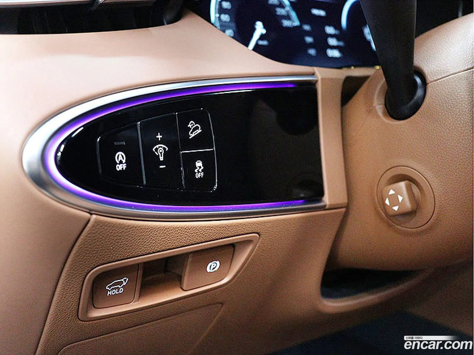 Genesis GV70 2023 — 13