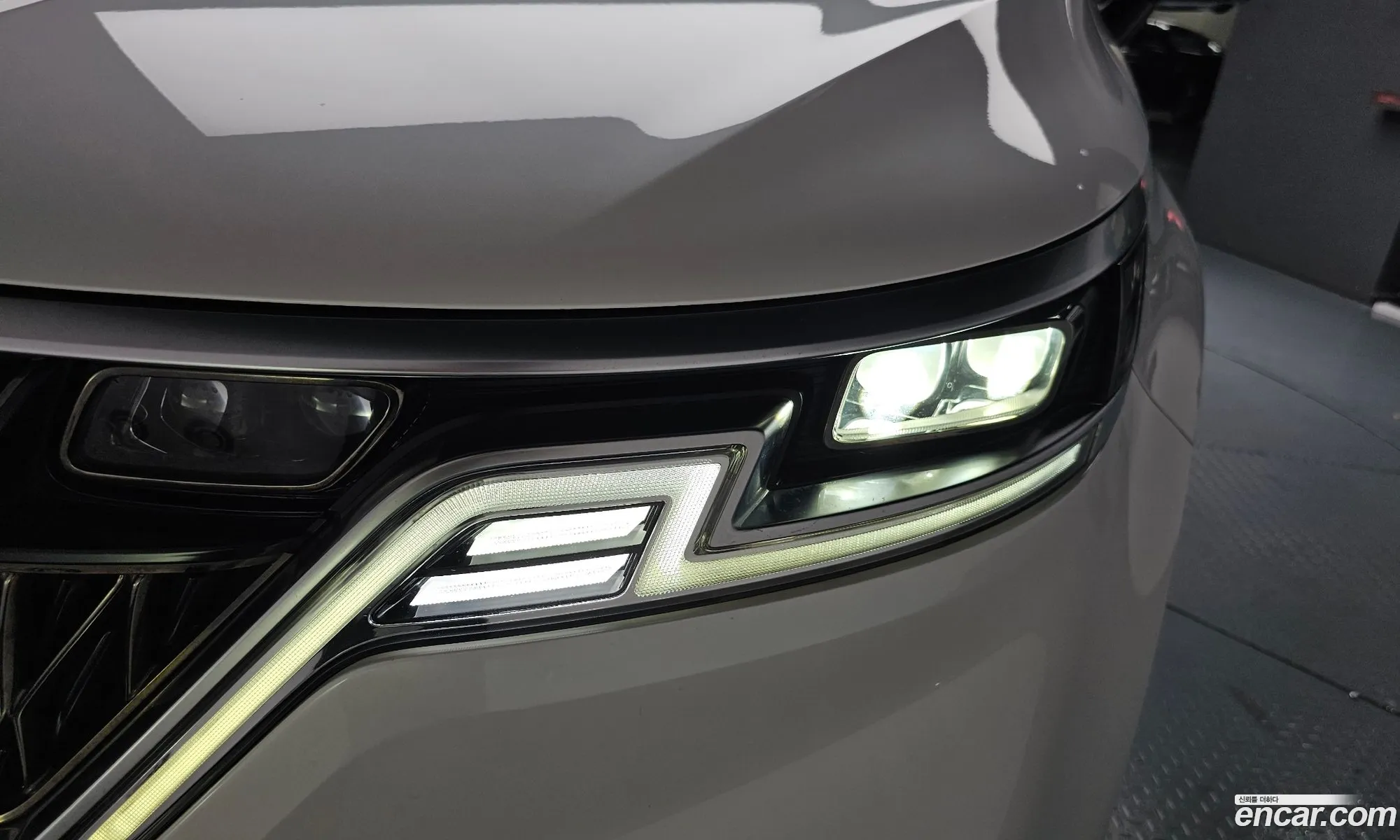 Kia Carnival 2021 KNANC81BBMS044565 — 5