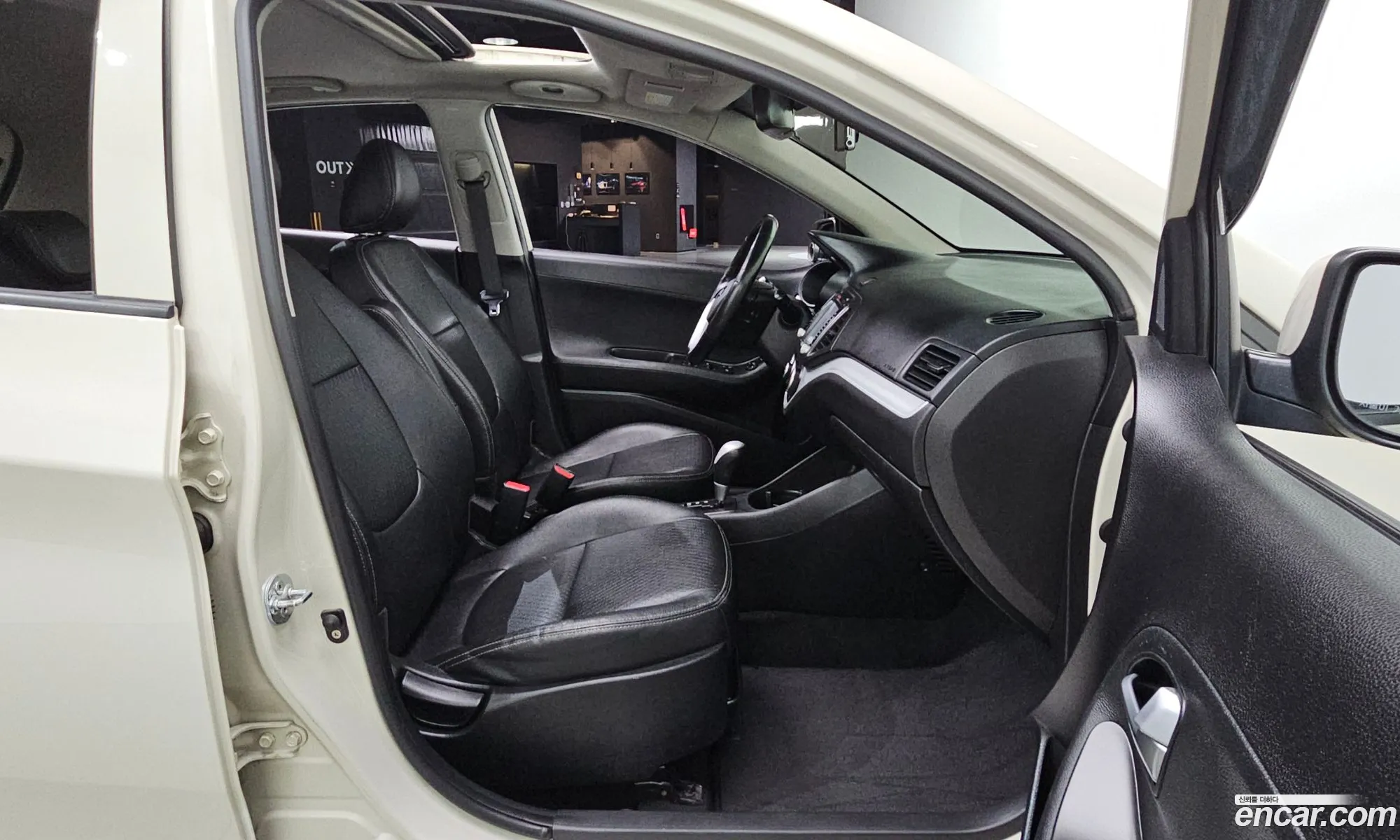 Kia Morning 2012 — 19