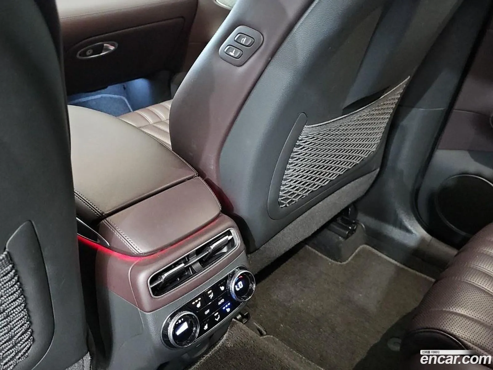 Genesis GV70 2021 — 19