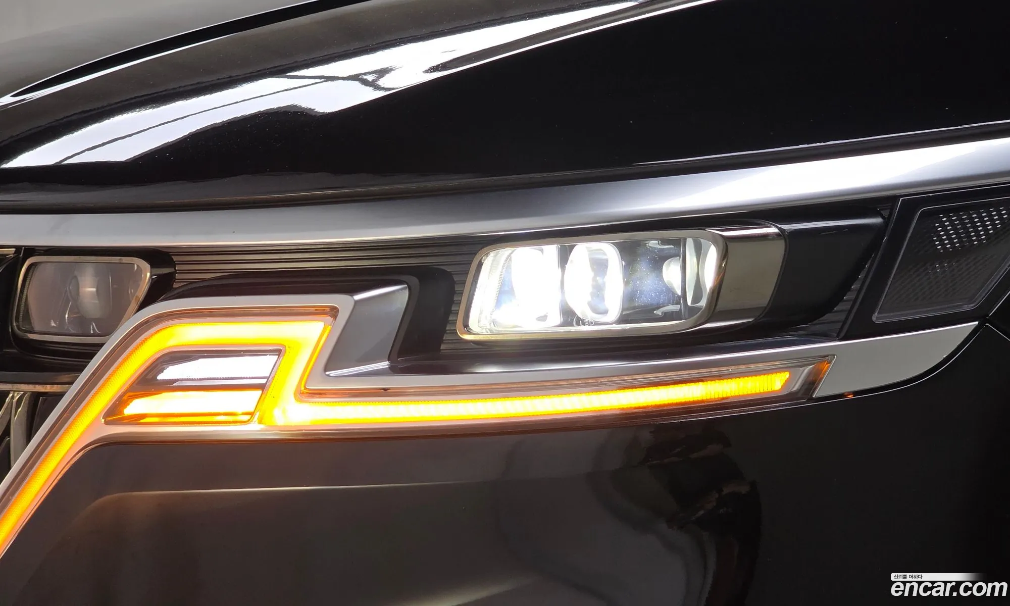 Kia Carnival 2021 — 5