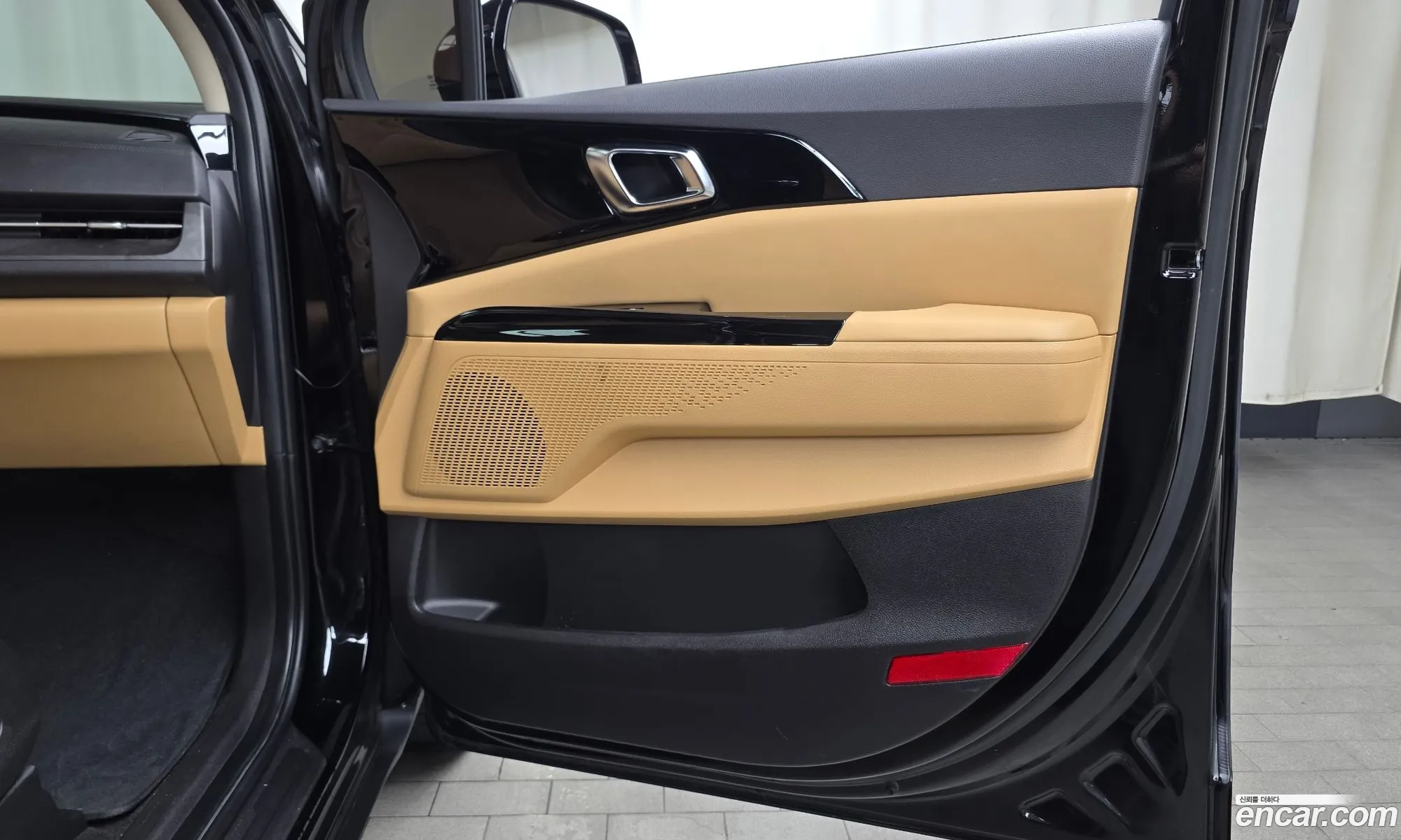 Kia Carnival 2021 — 16