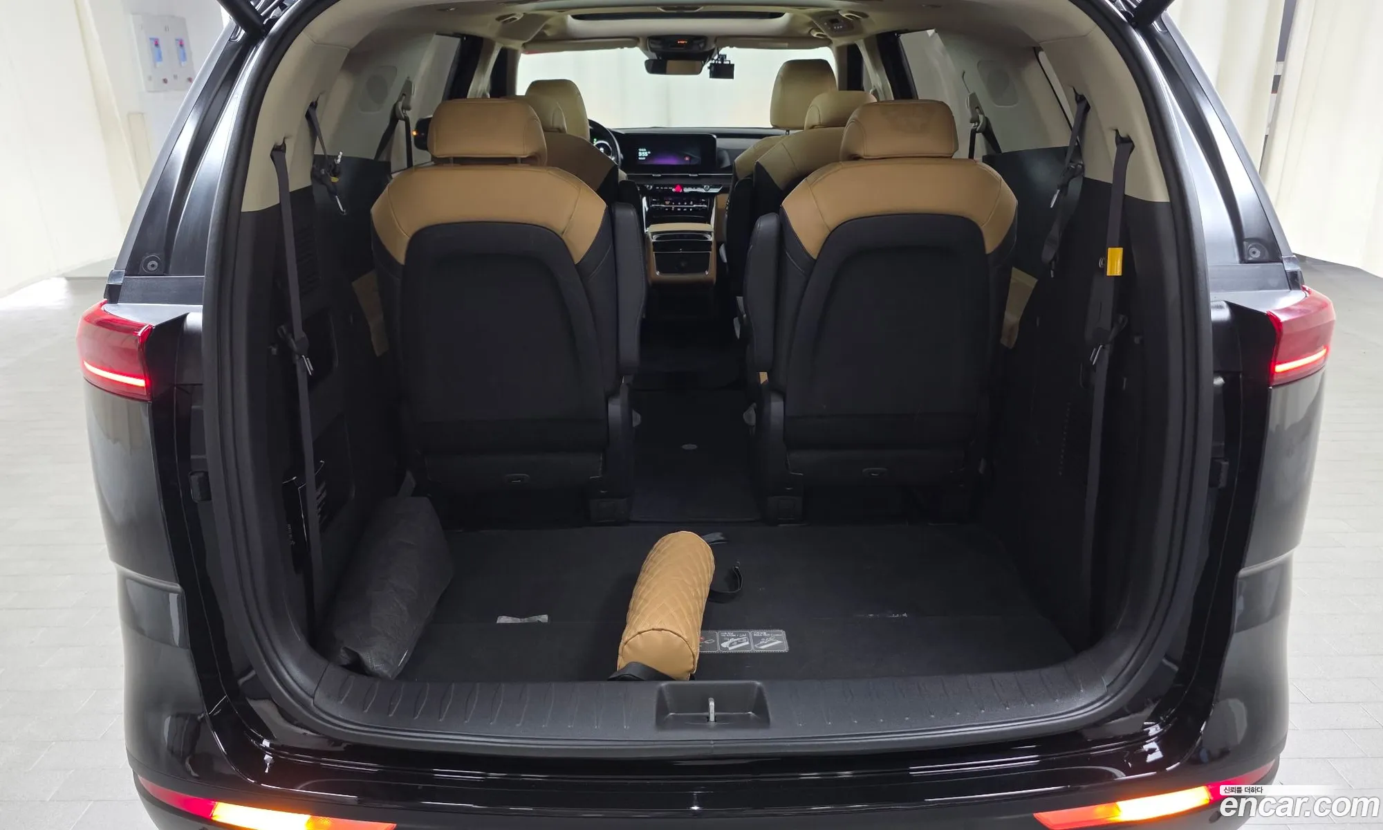 Kia Carnival 2021 — 26