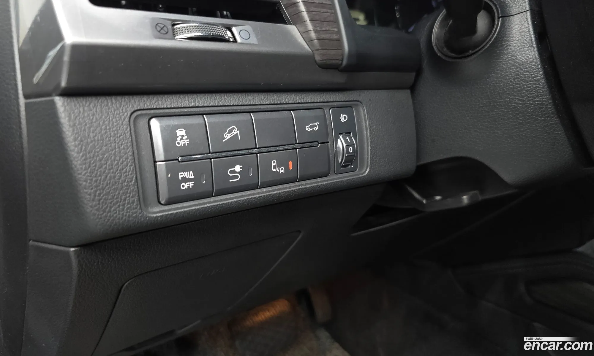 KG Mobility (SsangYong) G4 Rexton 2019 — 10