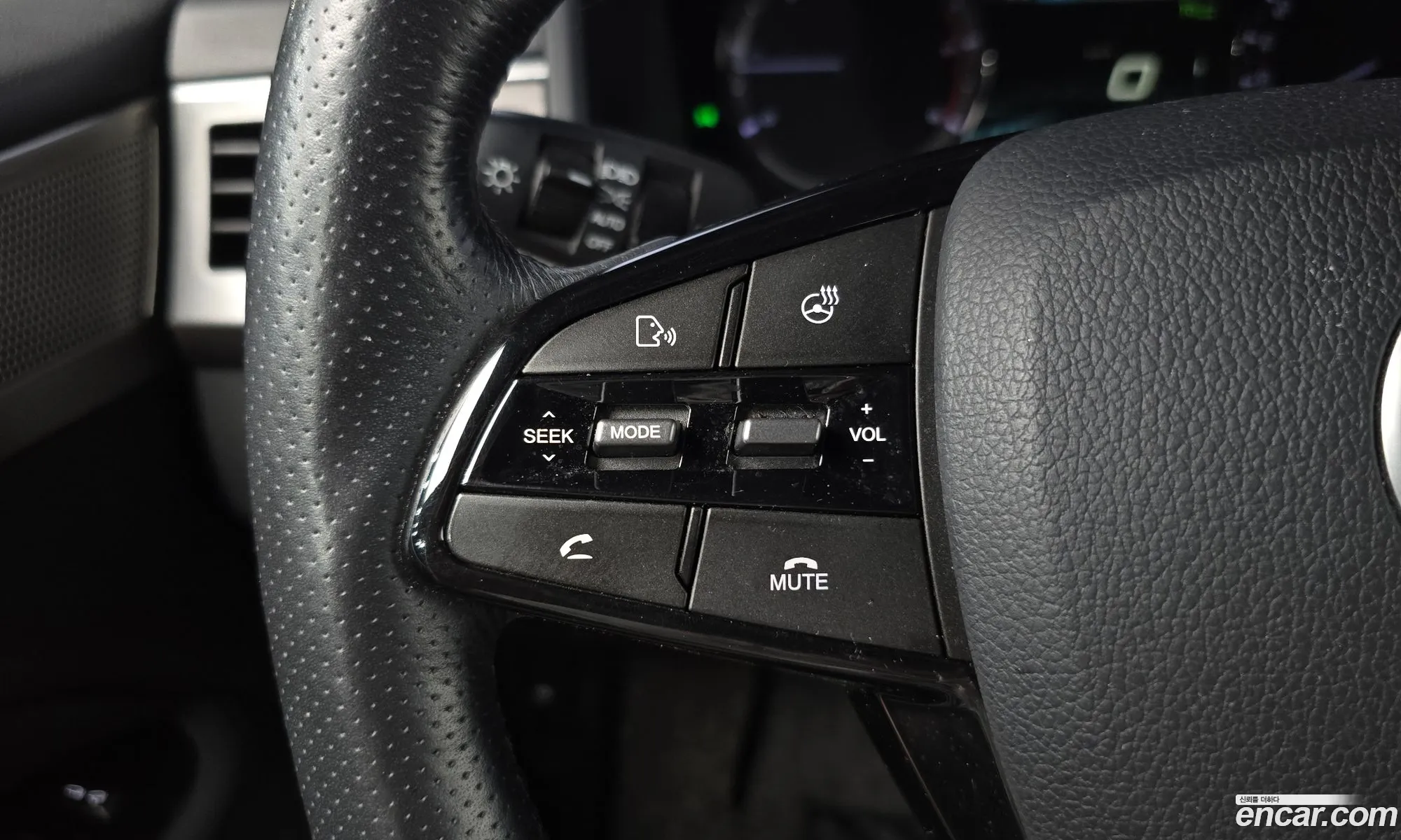 KG Mobility (SsangYong) G4 Rexton 2019 — 9