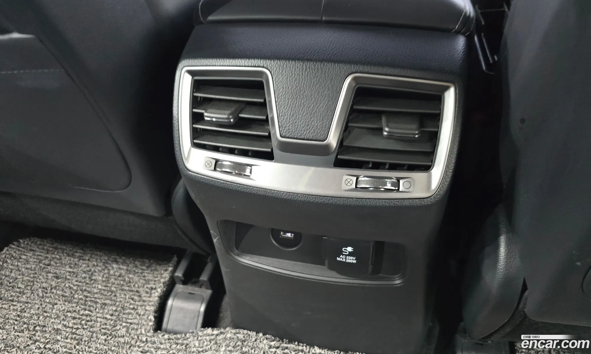 KG Mobility (SsangYong) G4 Rexton 2019 — 29
