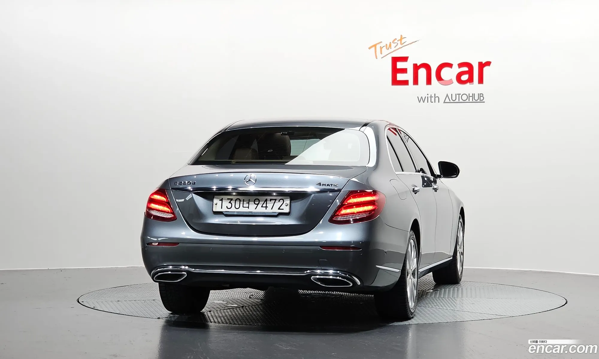 Mercedes-Benz E-Class W213 2018 WDDZF0FB0JA373345 — 12