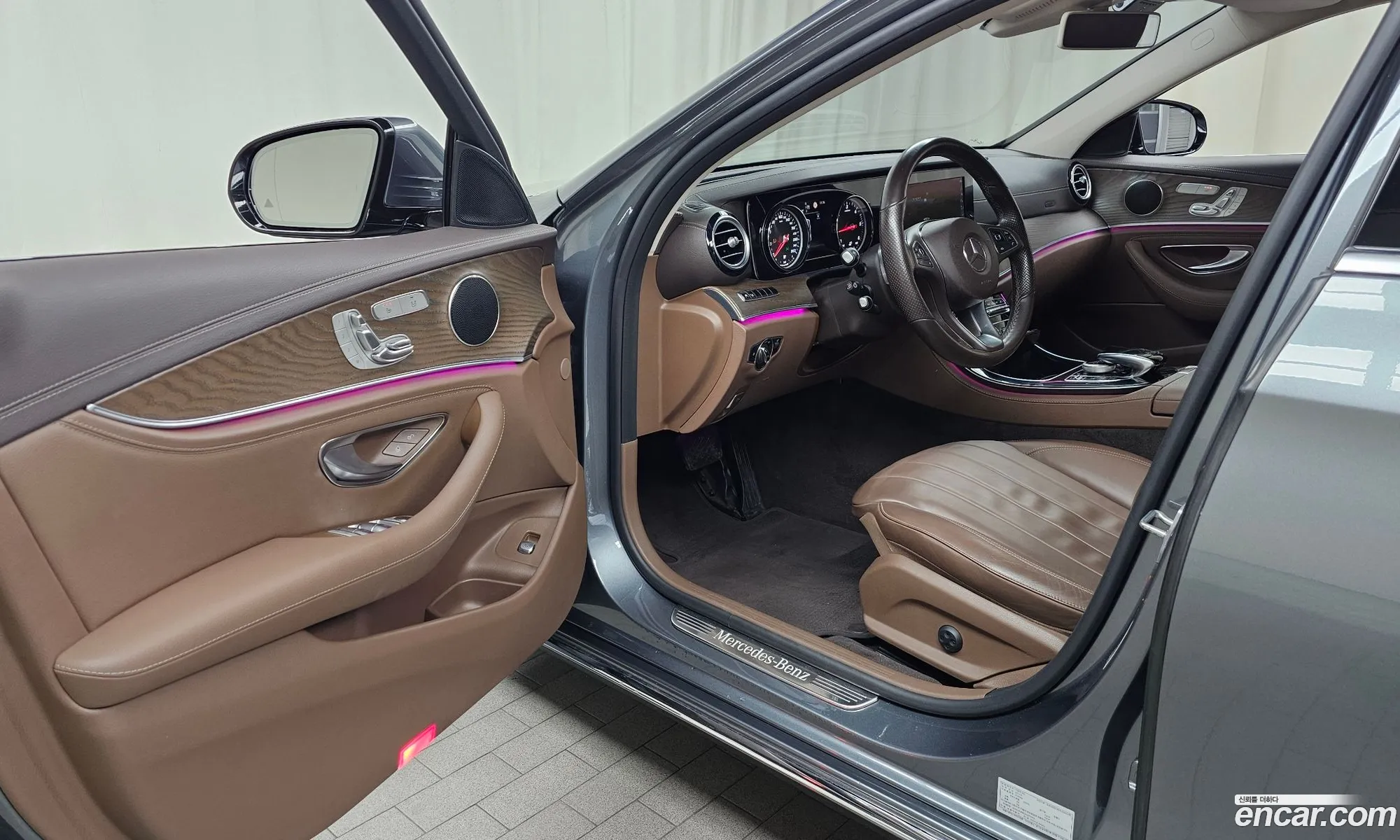 Mercedes-Benz E-Class W213 2018 WDDZF0FB0JA373345 — 6
