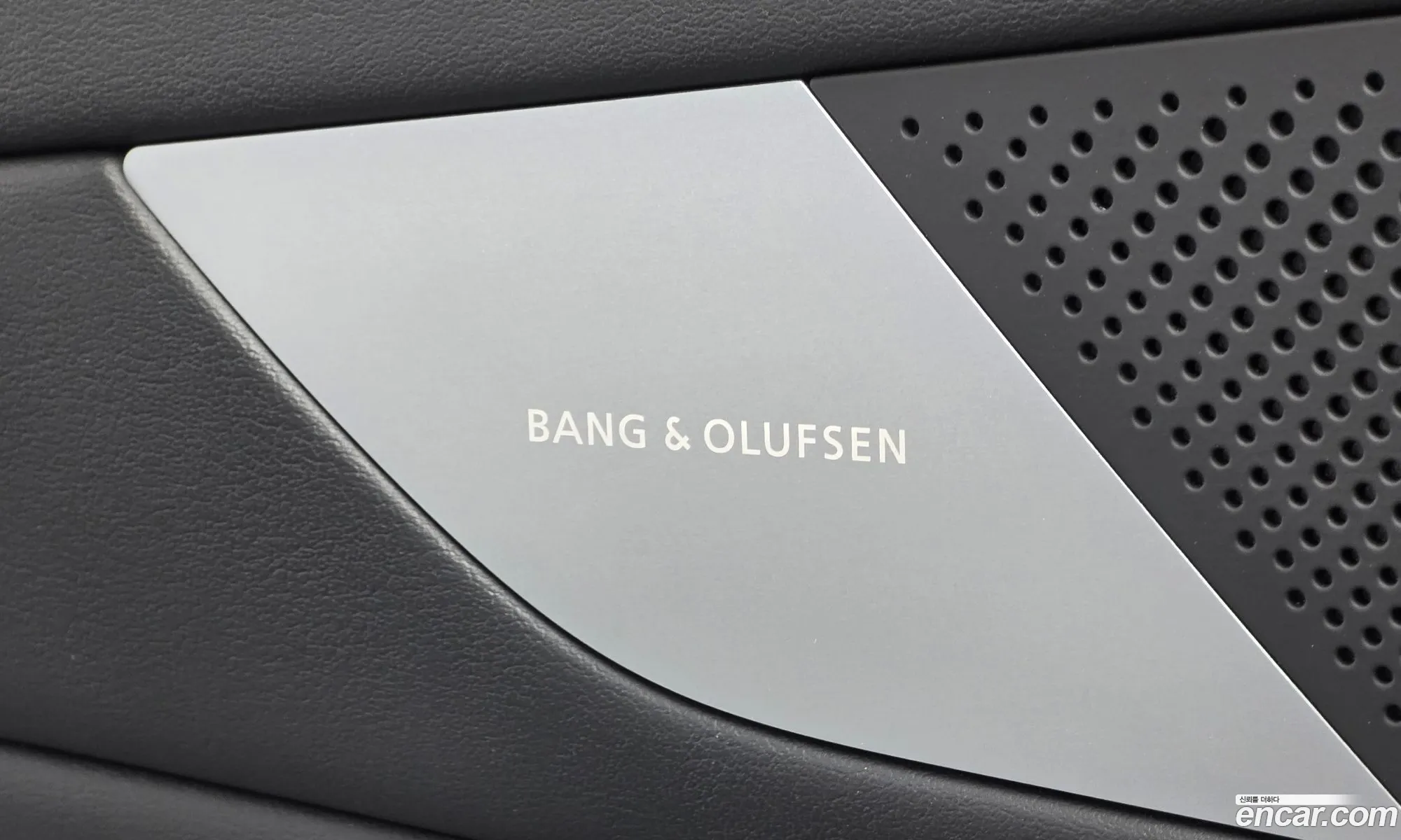 Genesis G80 2024 — 25