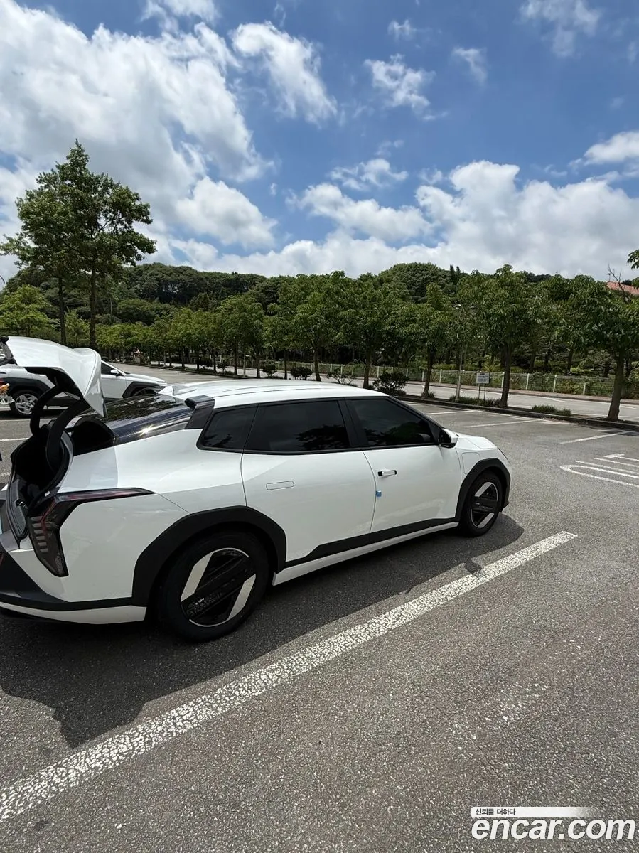 Kia EV4 2026 — 7