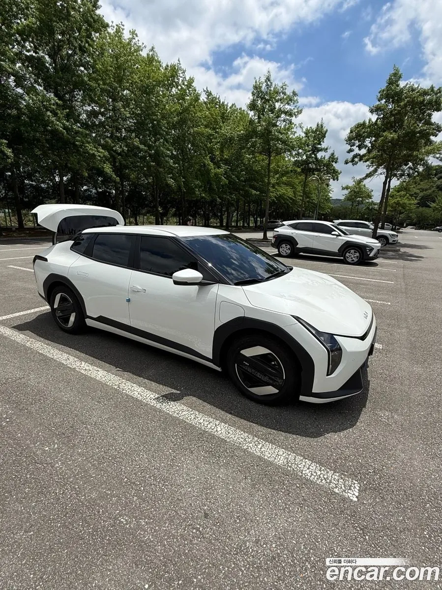 Kia EV4 2026 — 5