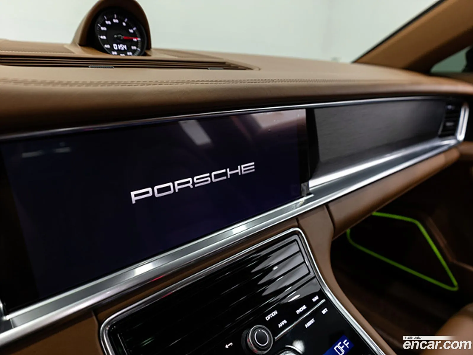Porsche Panamera 2022 — 11