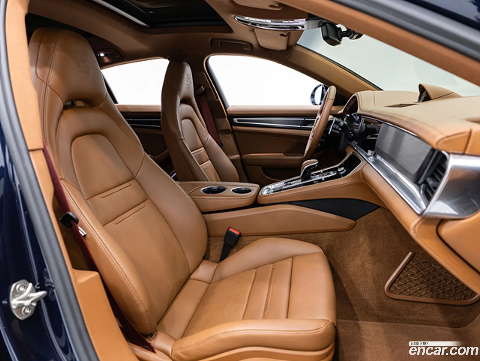 Porsche Panamera 2022 — 19