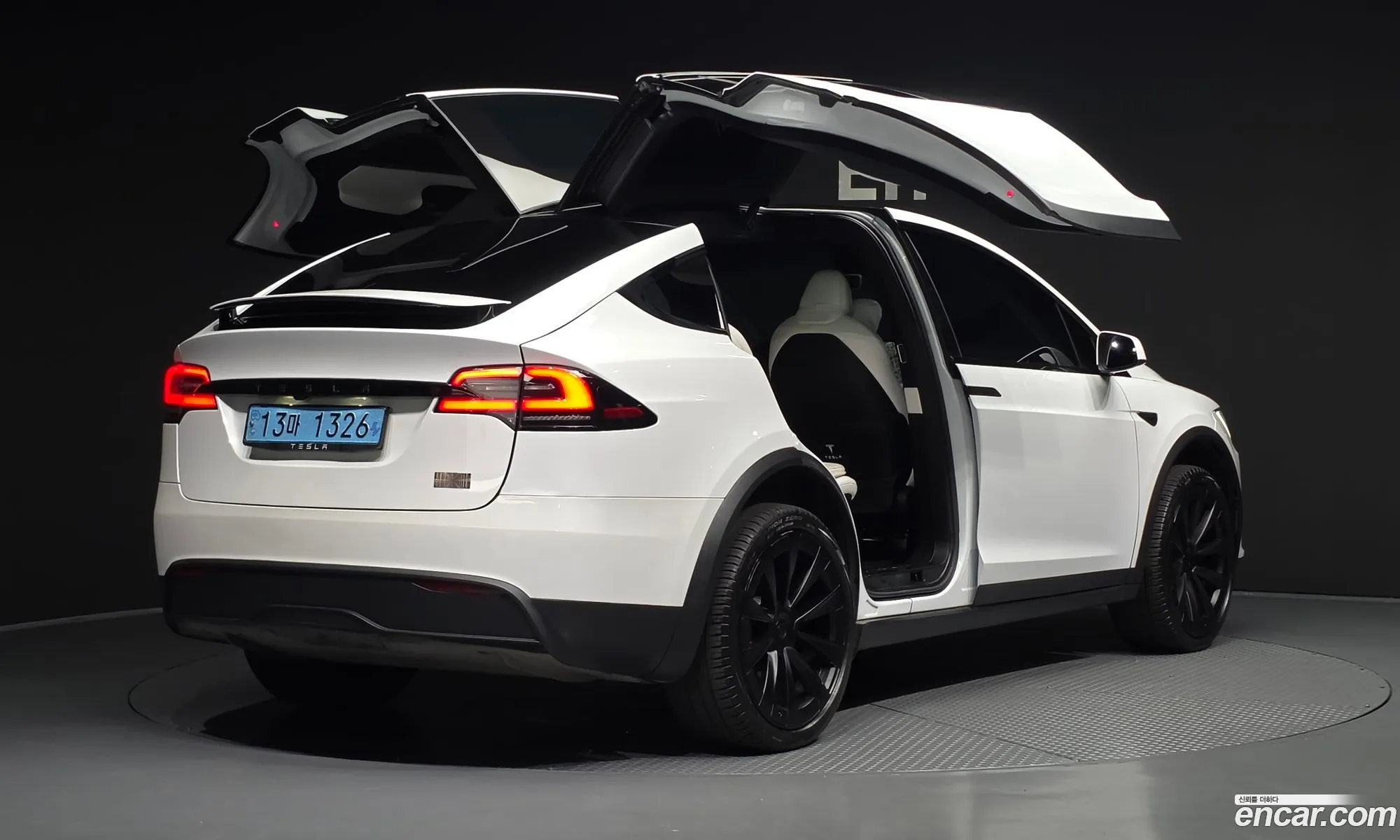 Tesla Model X 2023 7SAXCBE63PF398933 — 12