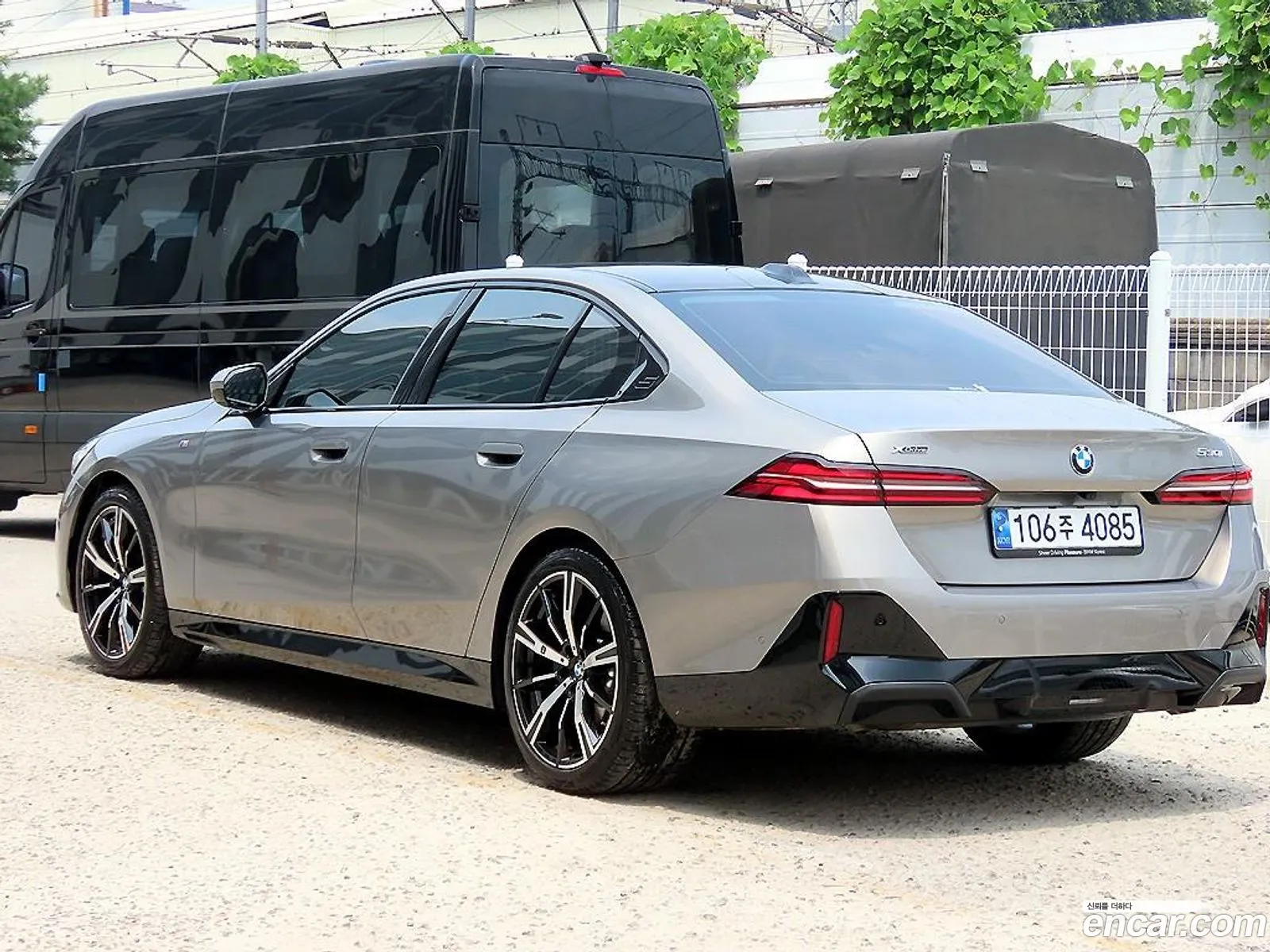 BMW 5 Series 2025 — 10