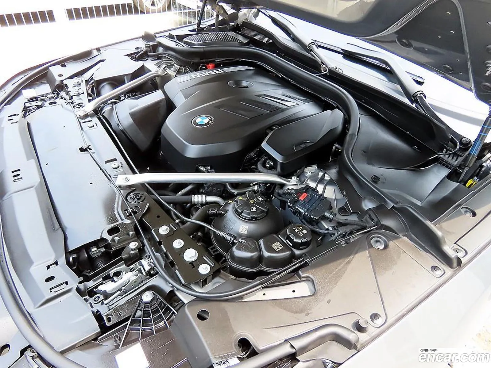 BMW 5 Series 2025 — 7