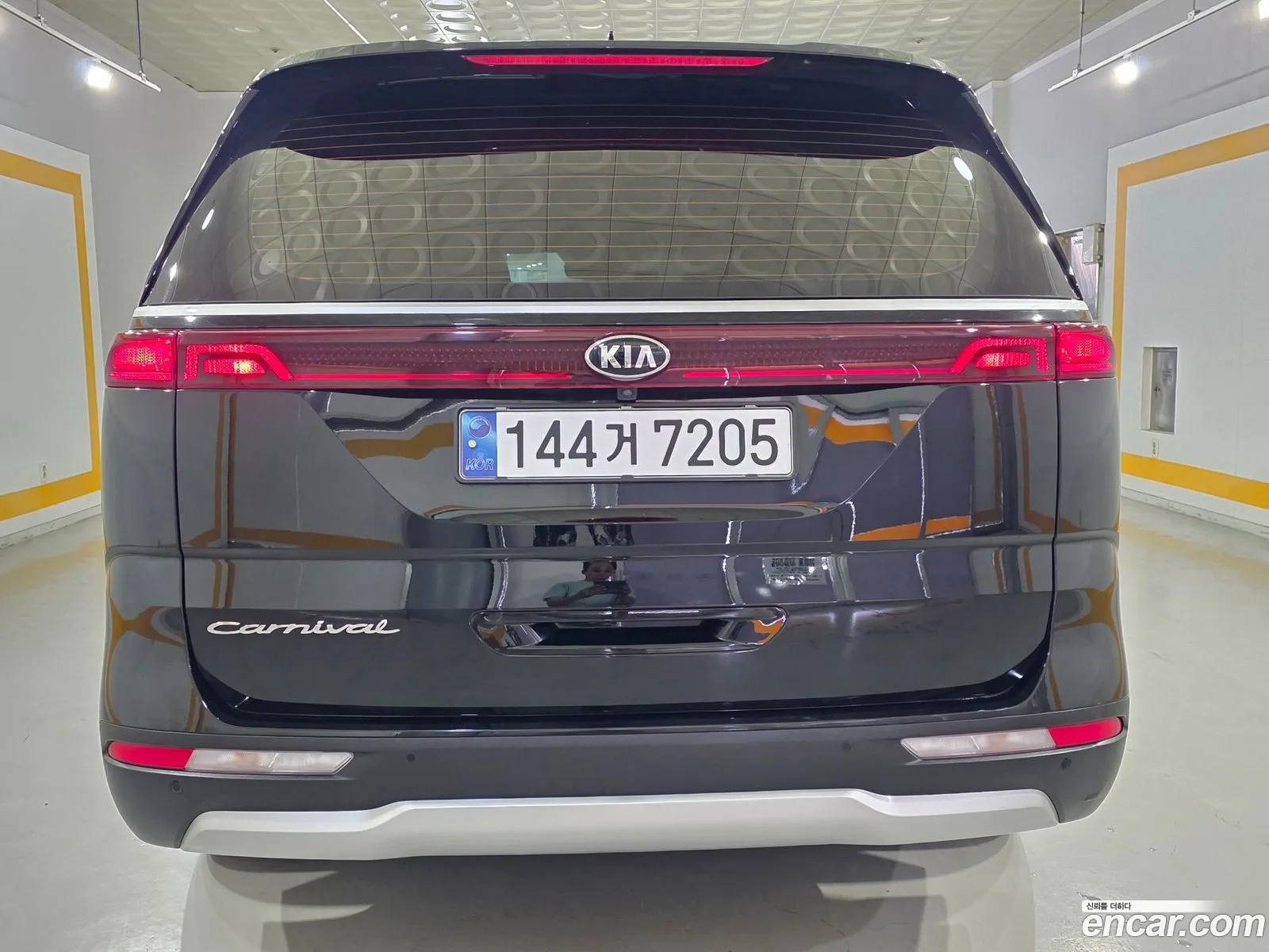 Kia Carnival 2021 — 5