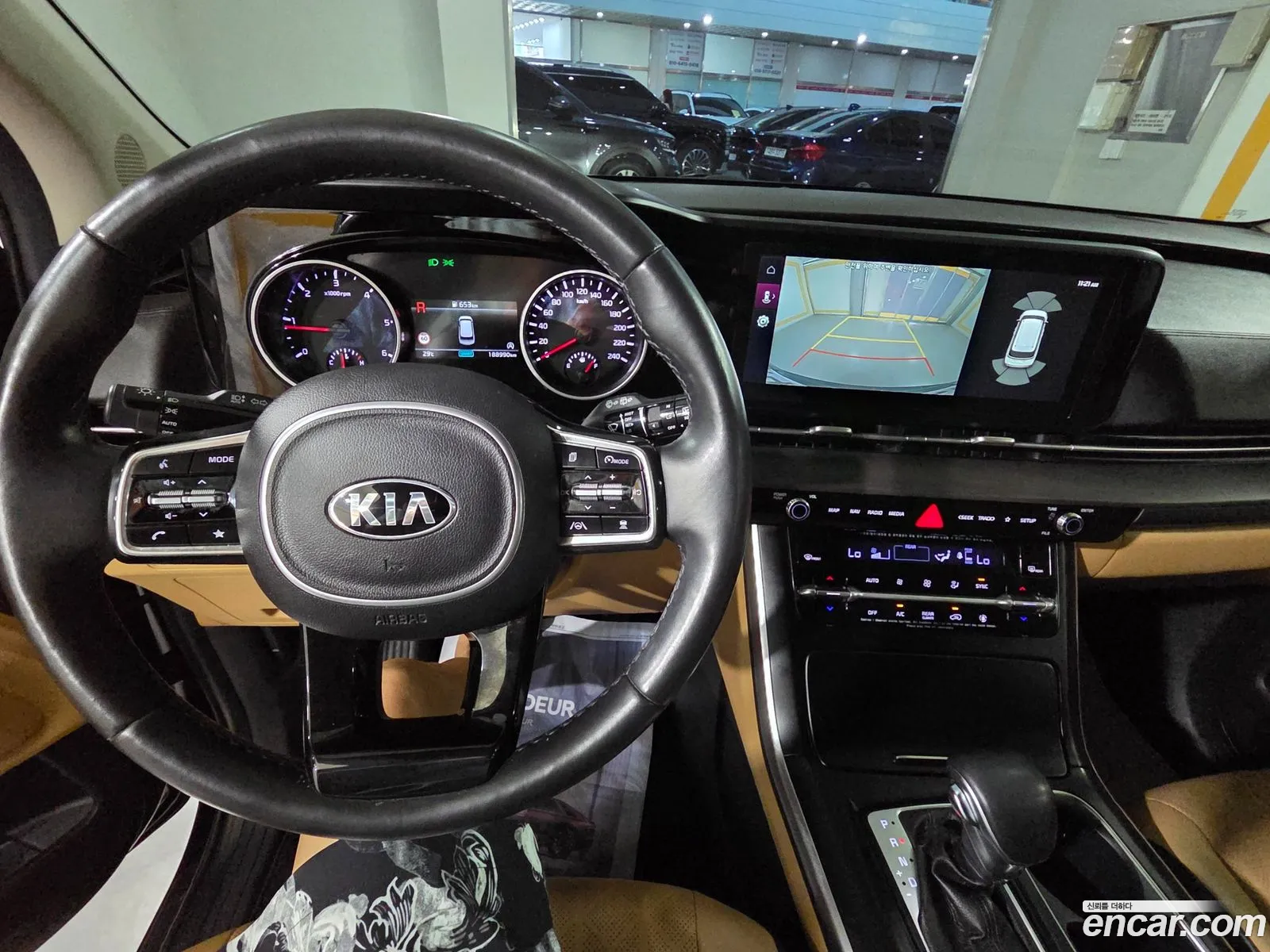 Kia Carnival 2021 — 14