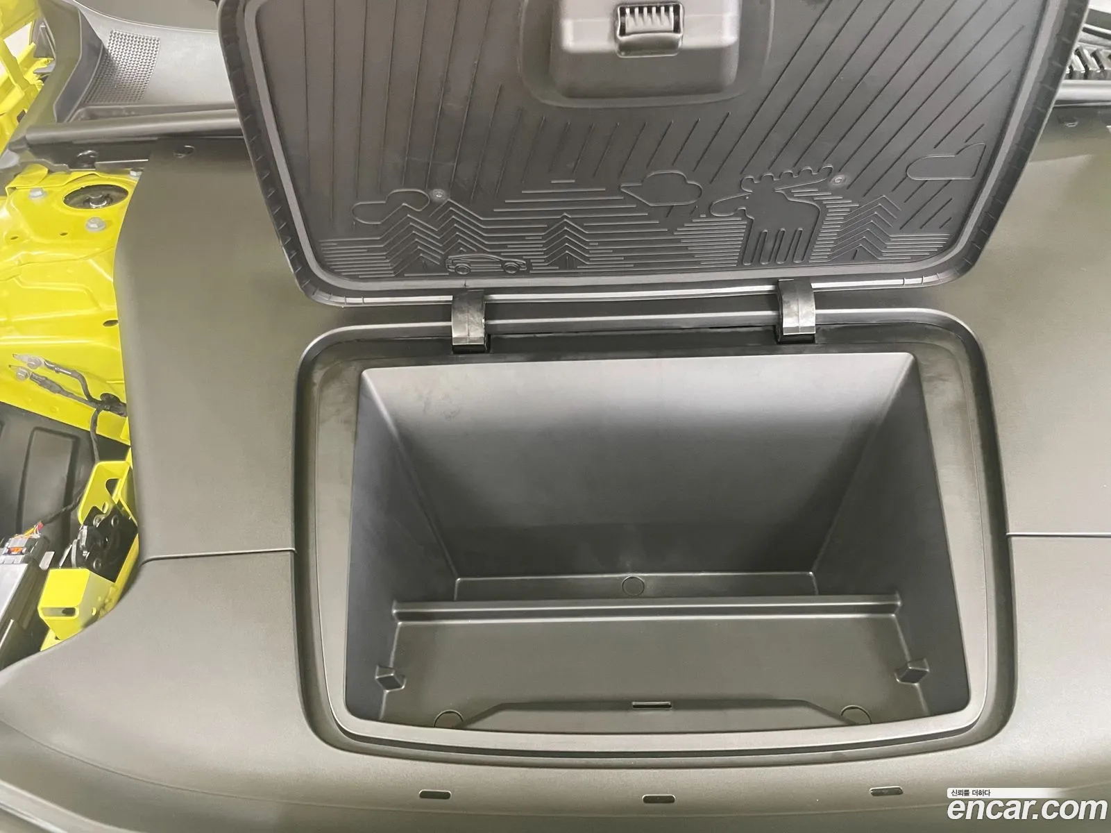 Volvo EX30 2025 — 10