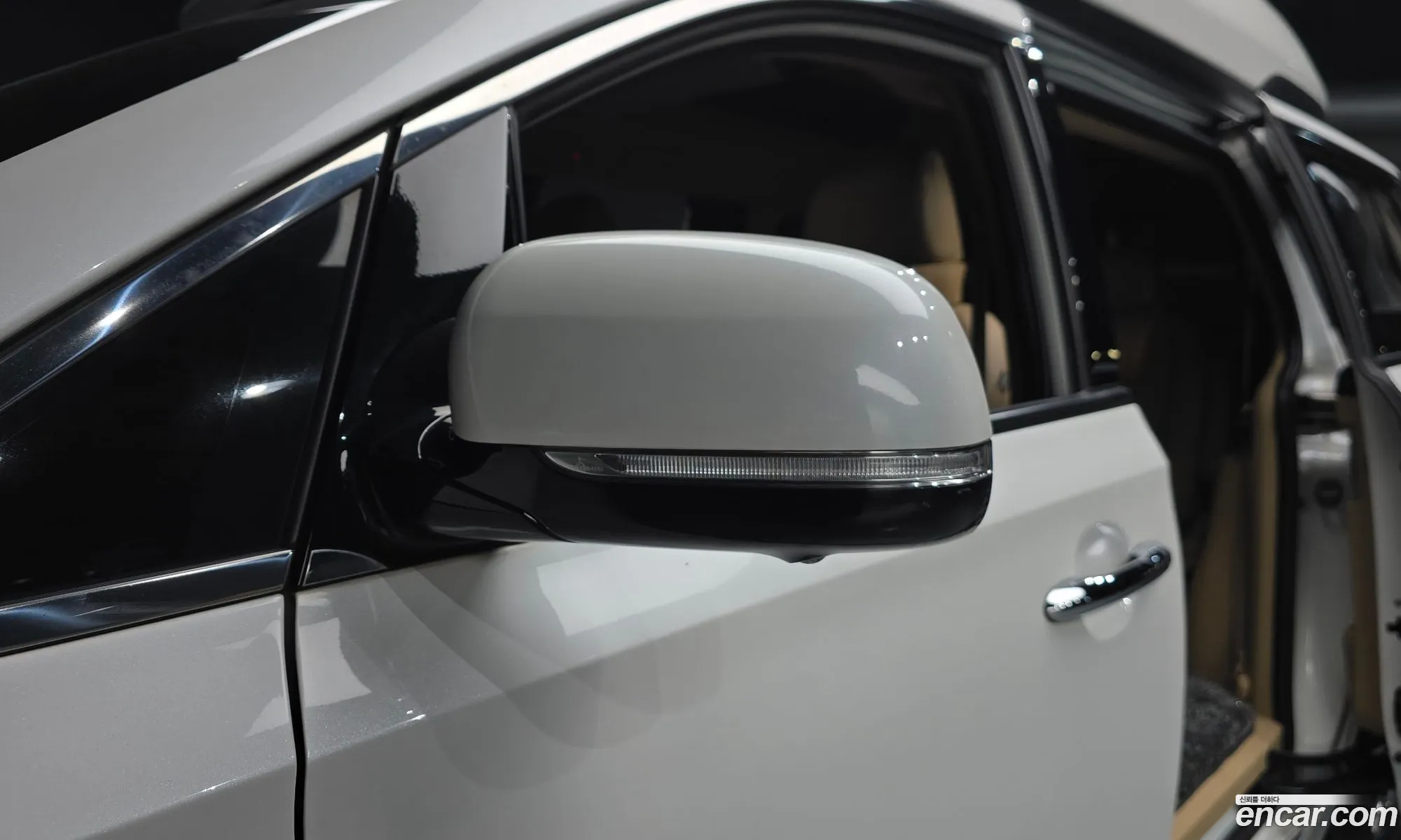 Kia Carnival 2018 — 25