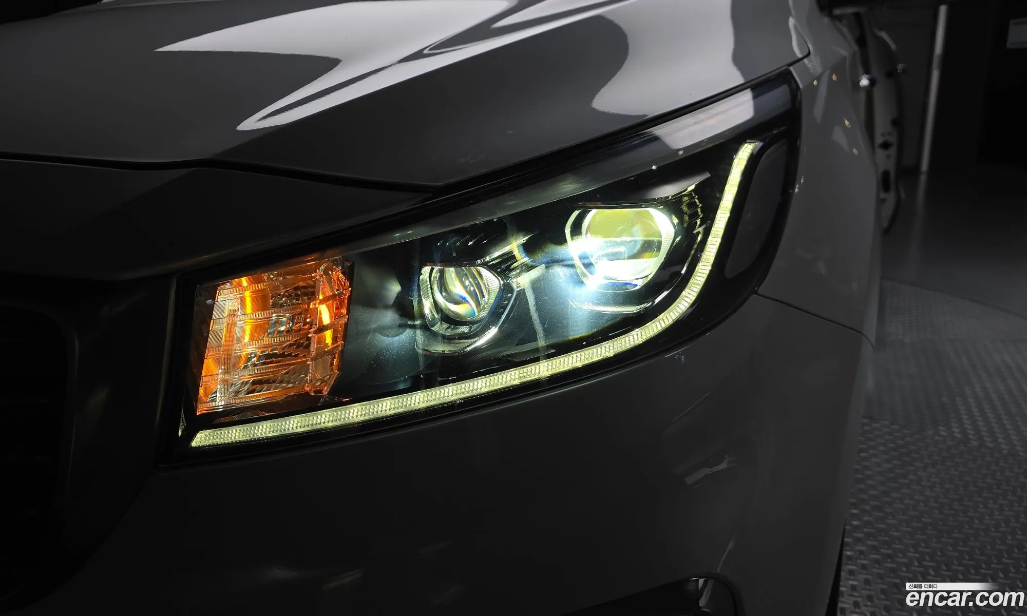 Kia Carnival 2018 — 3