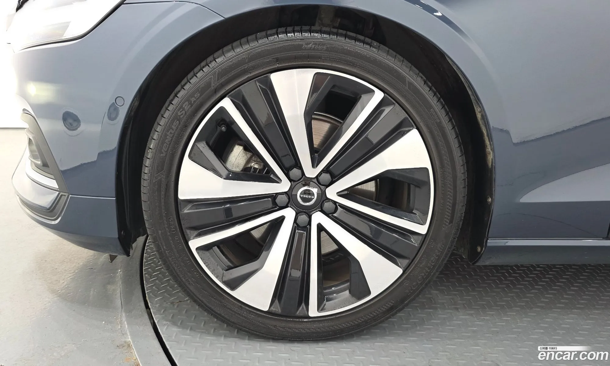 Volvo S60 2023 7JRZSL125PG254289 — 14