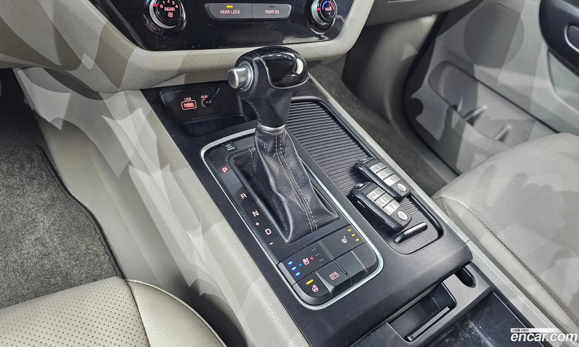 Kia Carnival 2015 KNAMB81ABFS054335 — 13