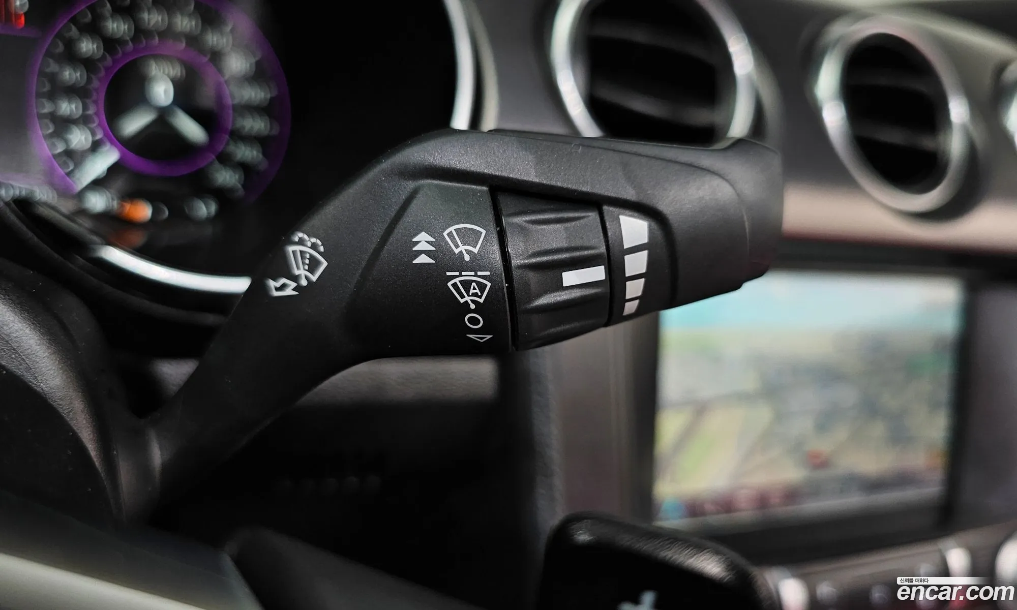 Ford Mustang 2021 — 30