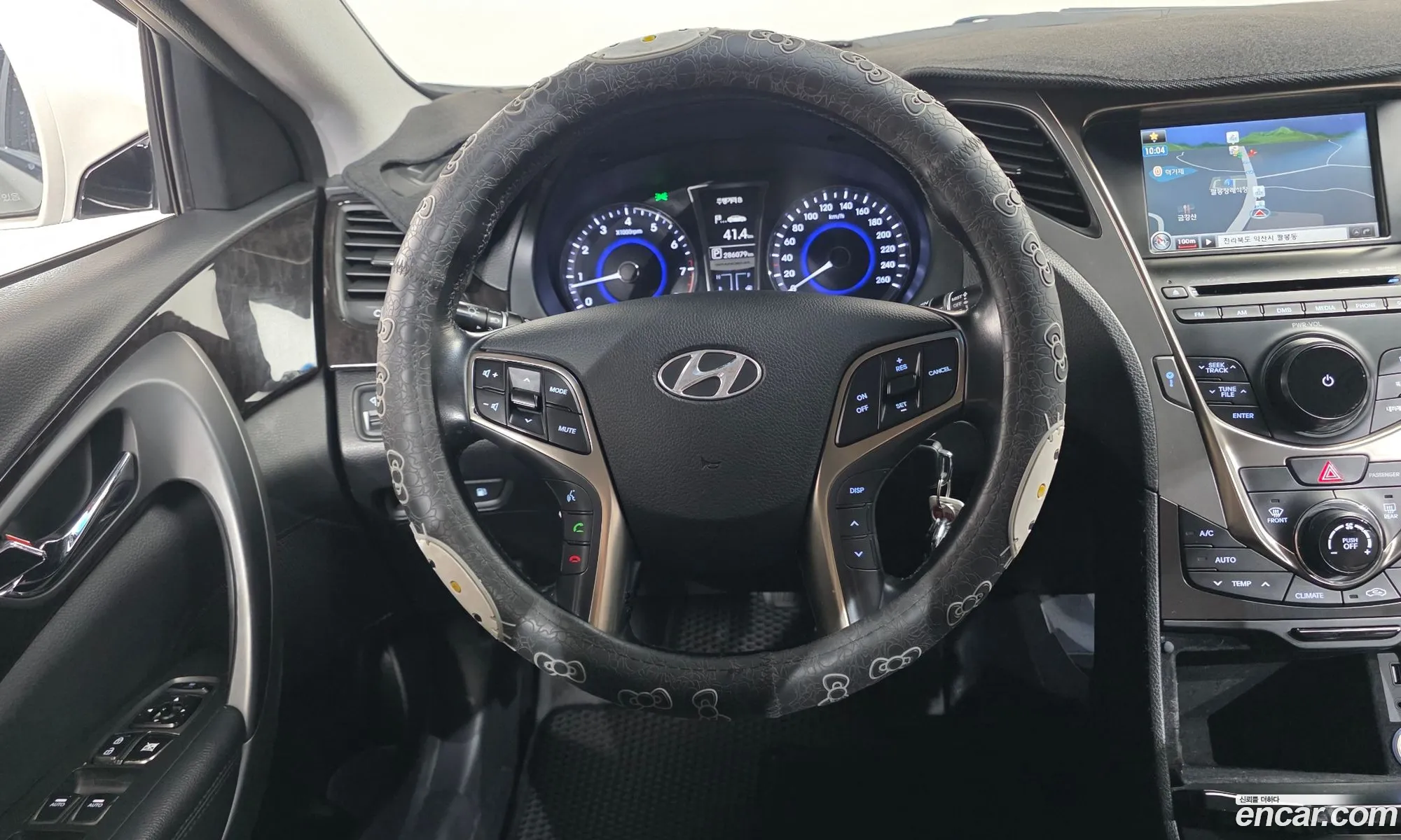 Hyundai Grandeur HG 2013 — 18