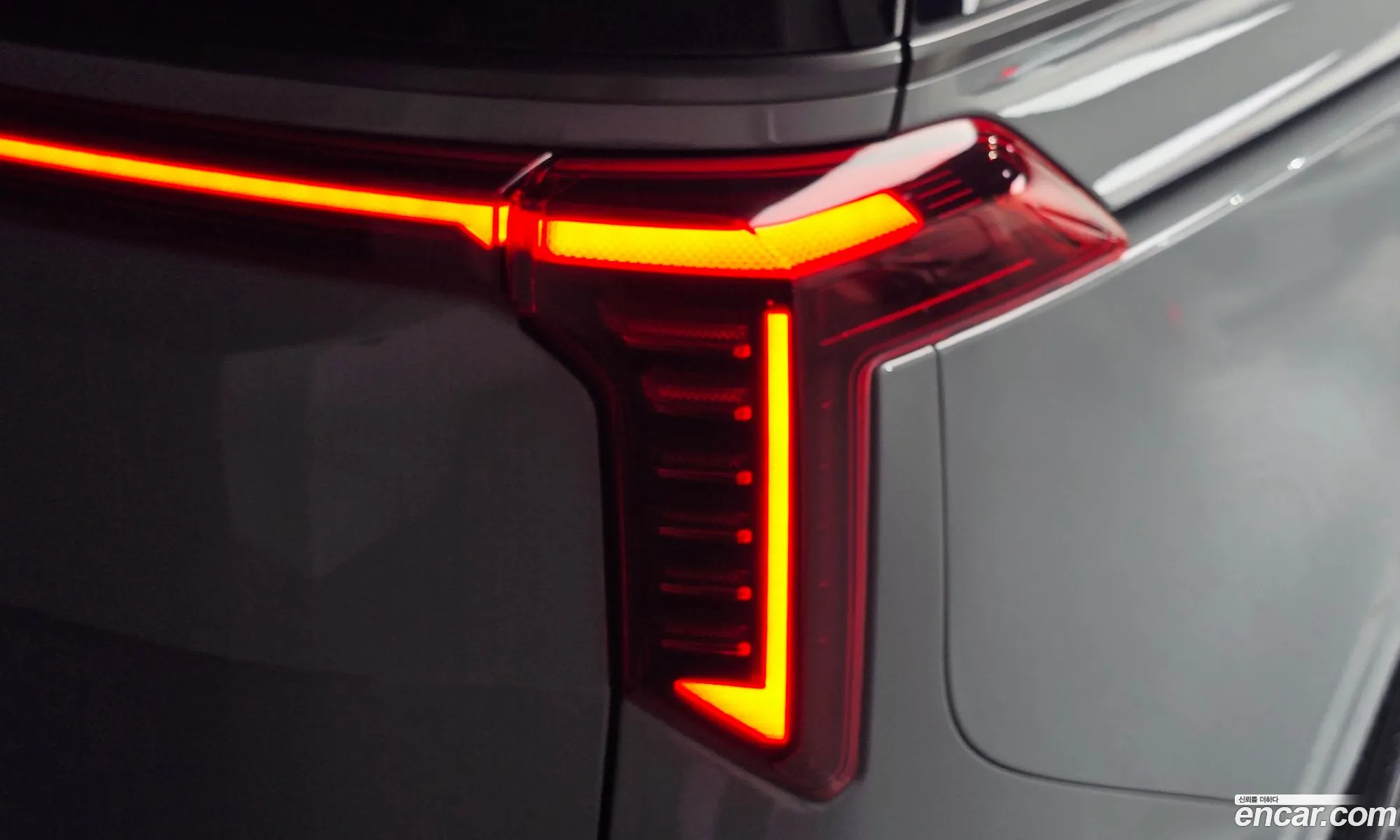 Kia Carnival 2024 — 12