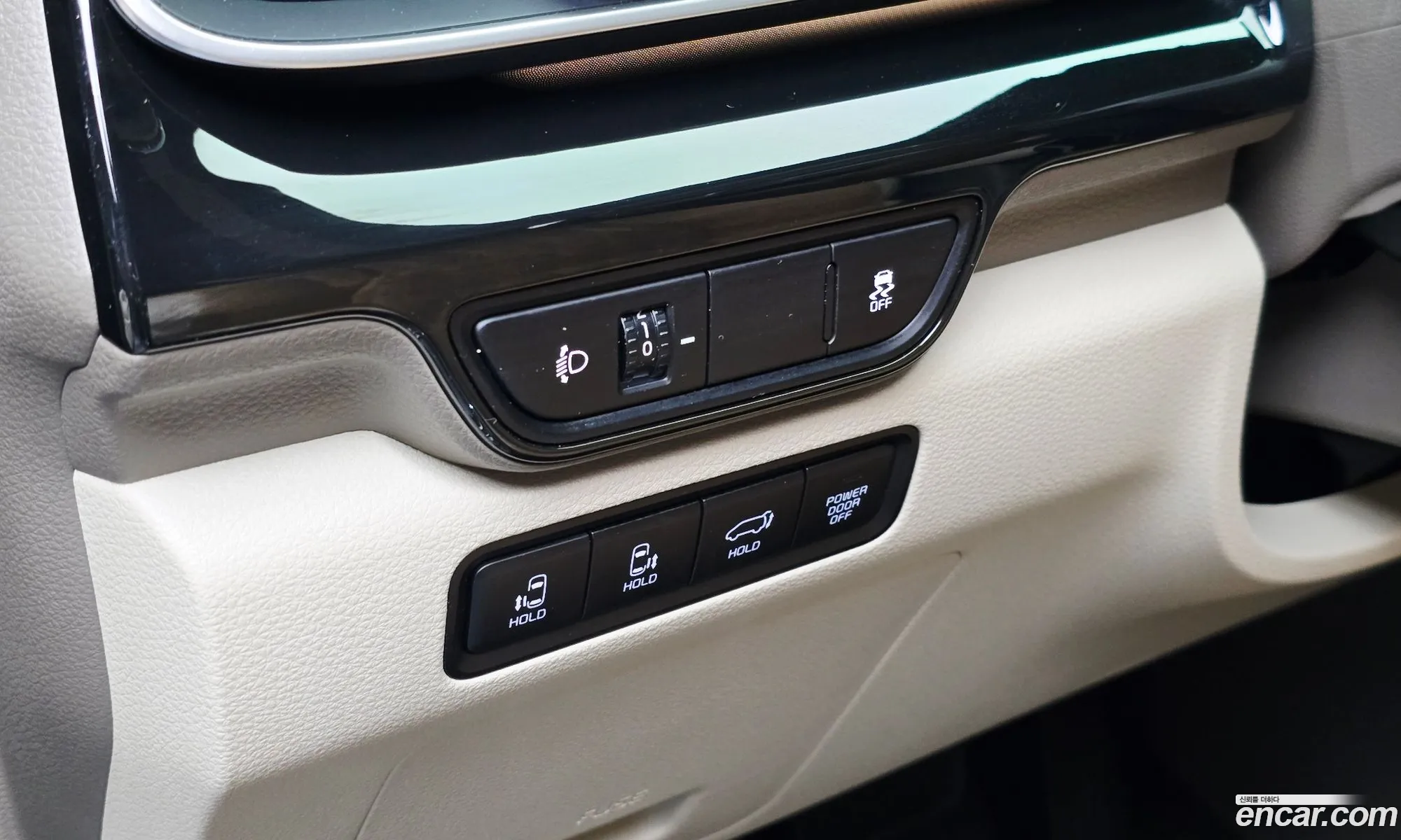 Kia Carnival 2024 — 23
