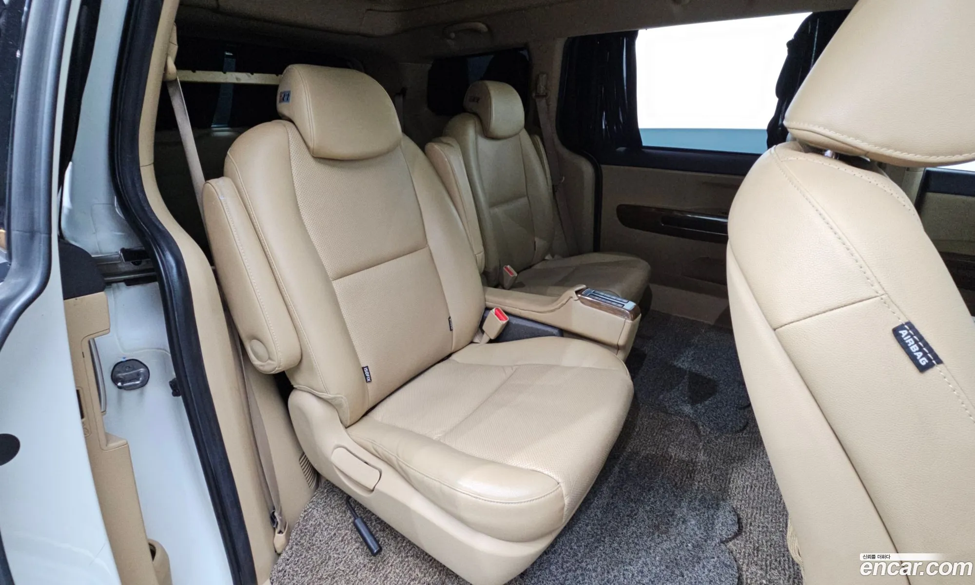 Kia Carnival 2014 — 21