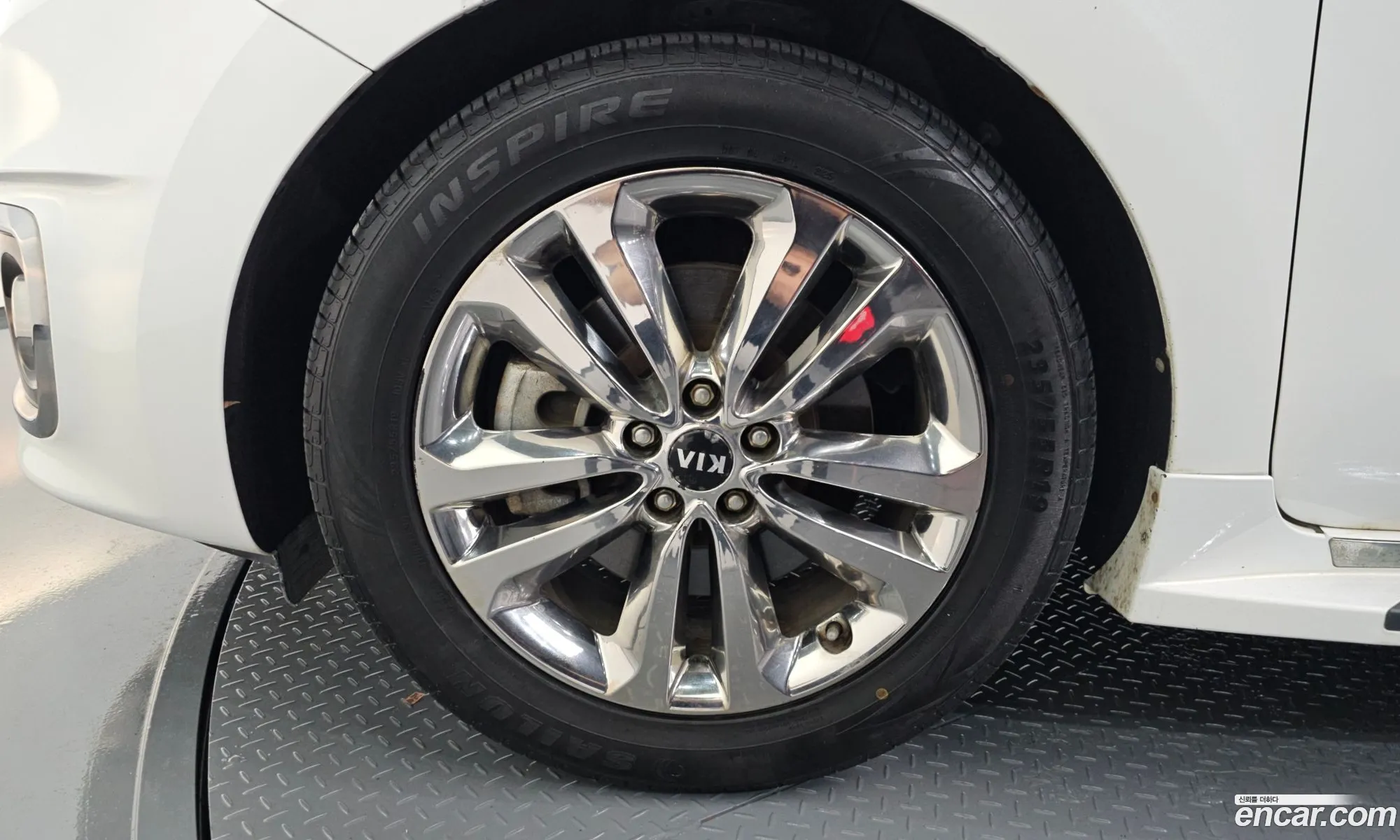 Kia Carnival 2014 — 19
