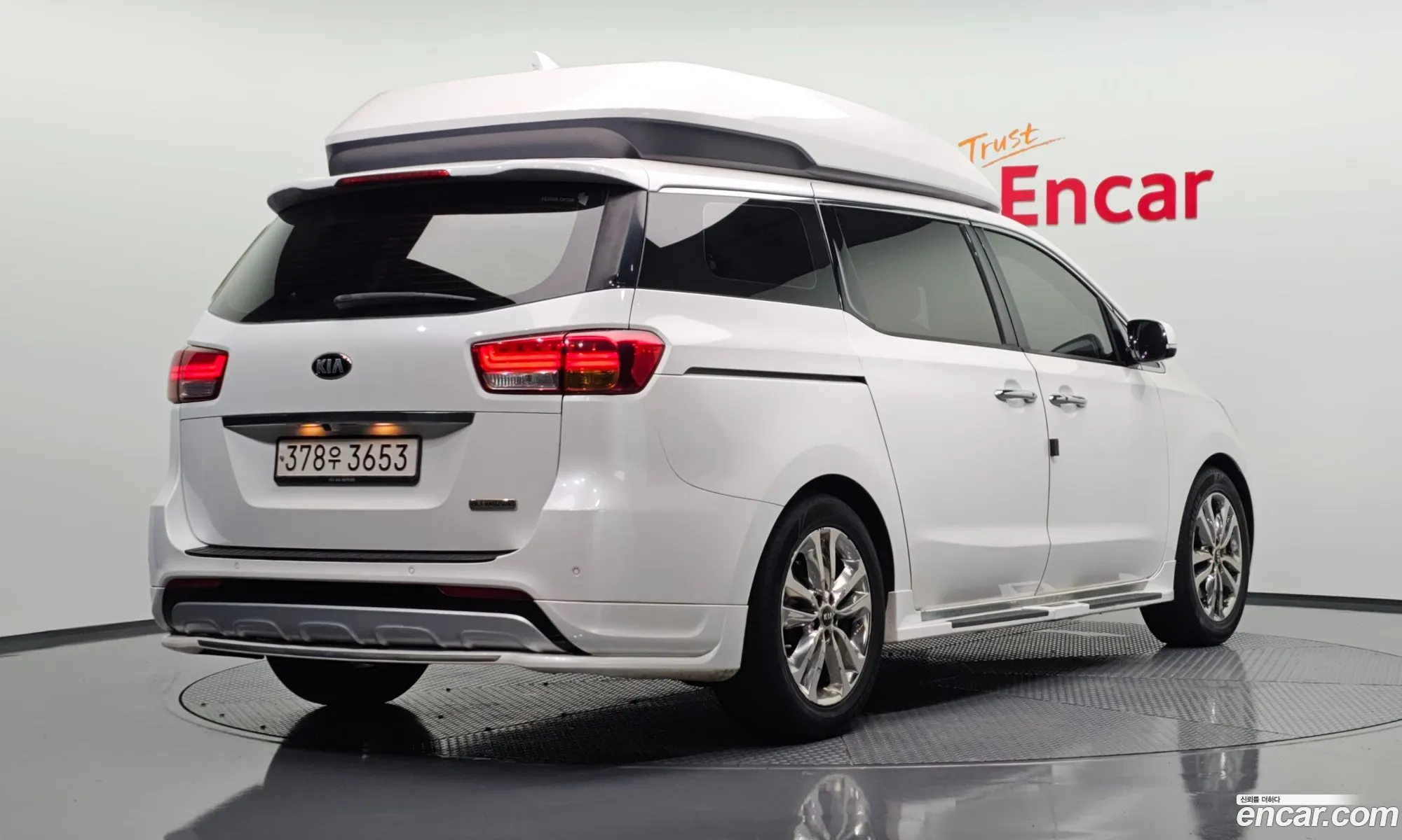 Kia Carnival 2014 — 4