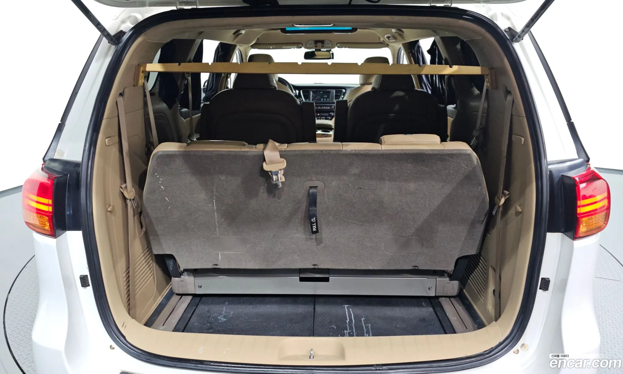 Kia Carnival 2014 — 15