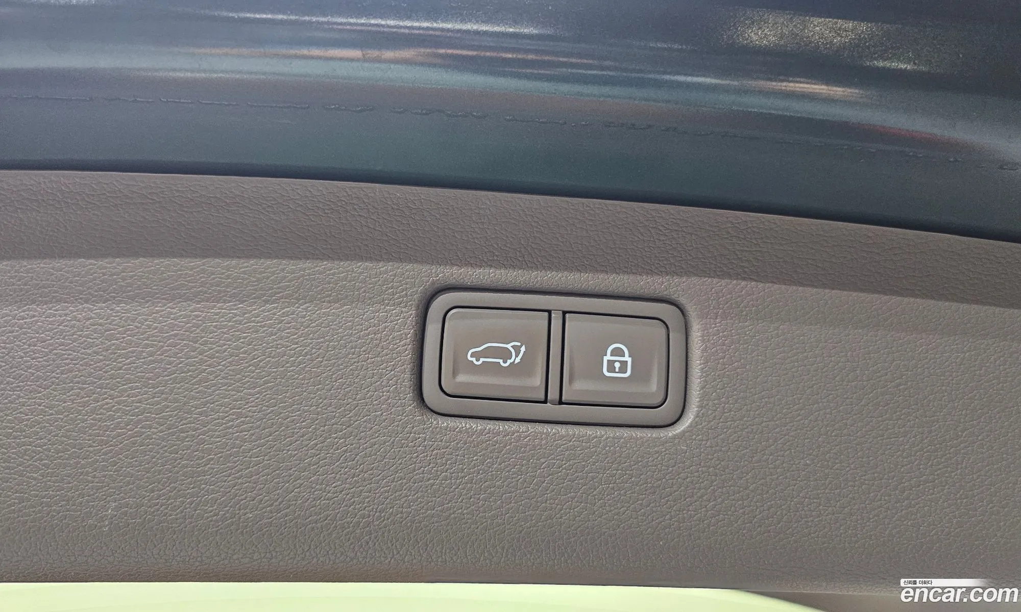Genesis GV80 2020 KMTHA81BBLU015659 — 10