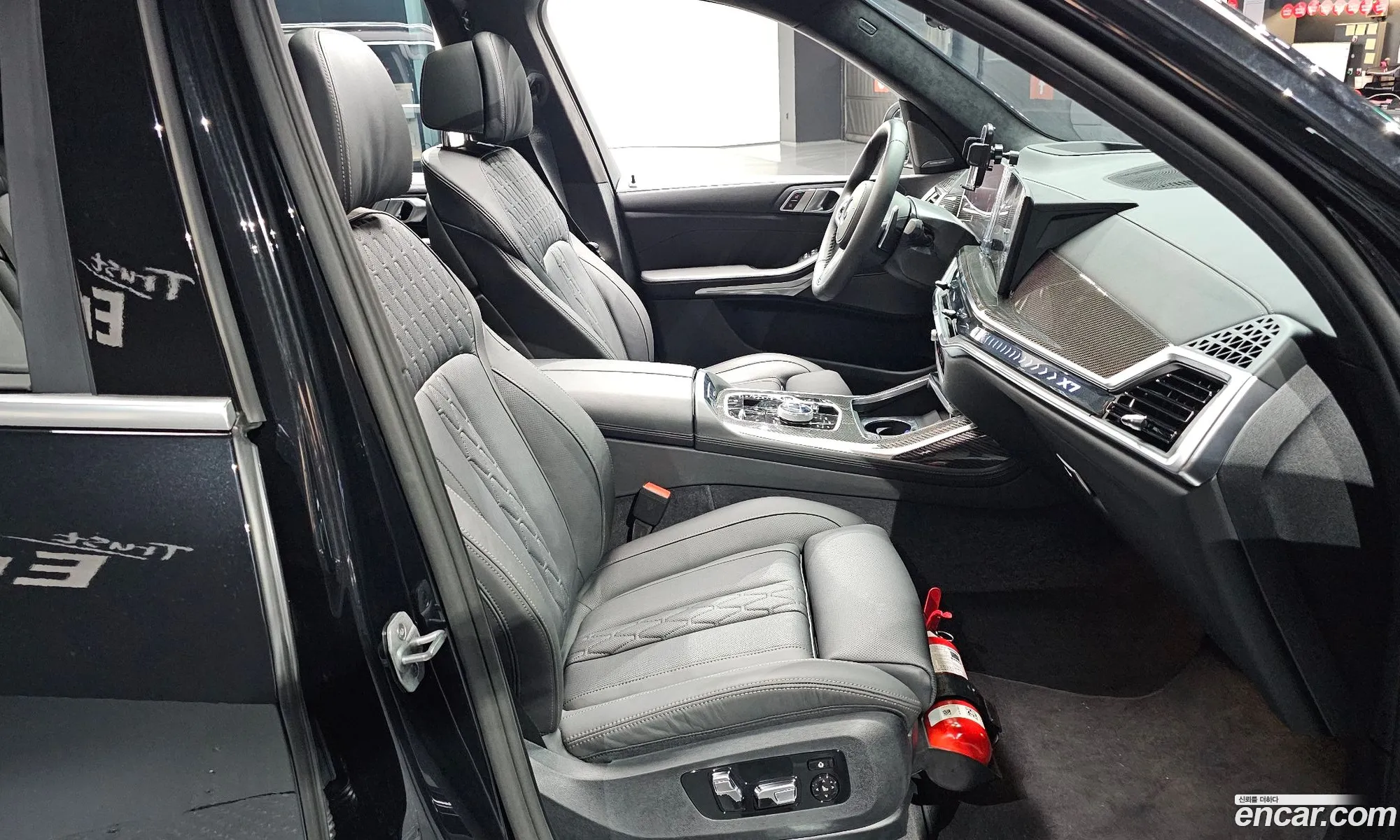 BMW X7 2025 — 16