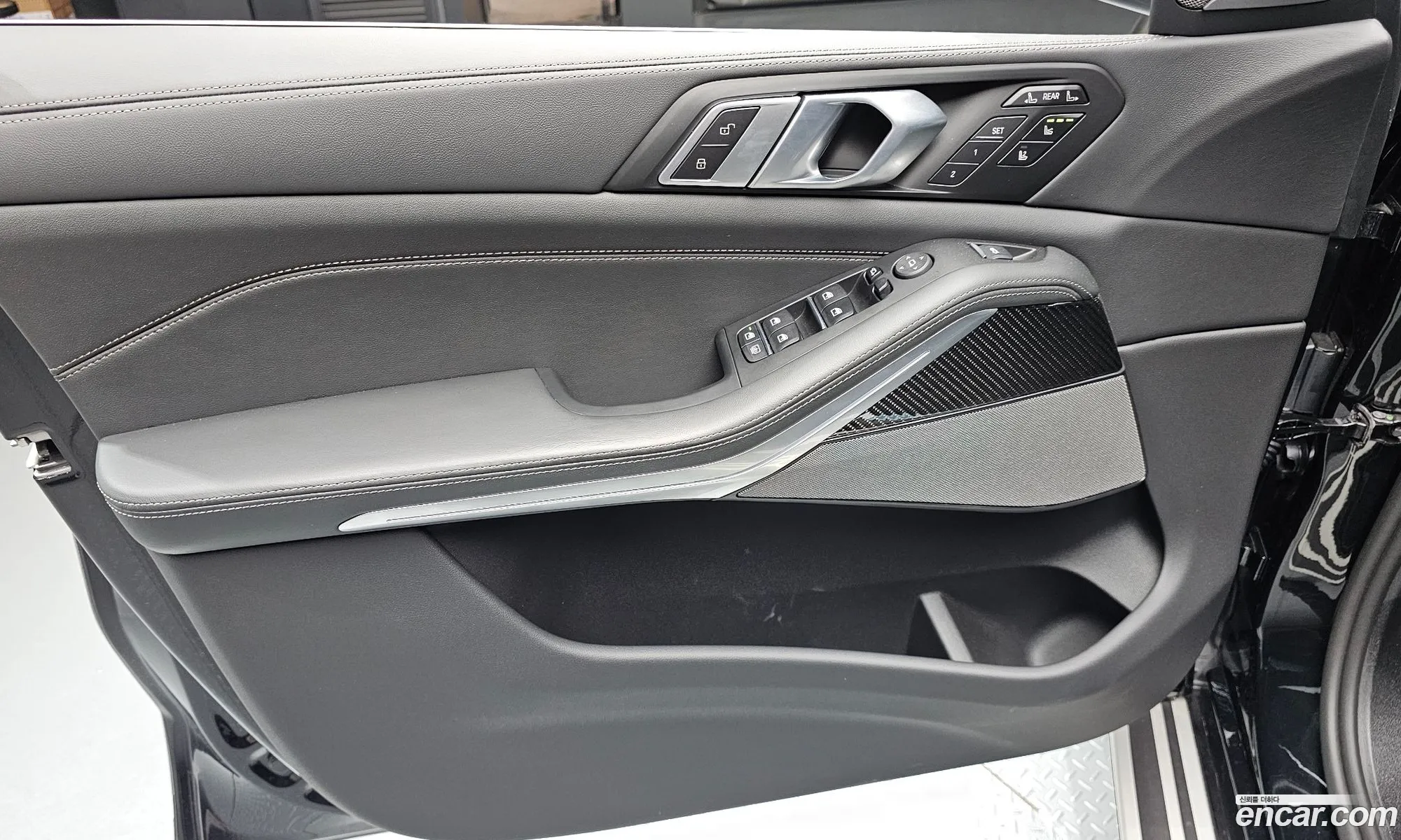BMW X7 2025 — 21