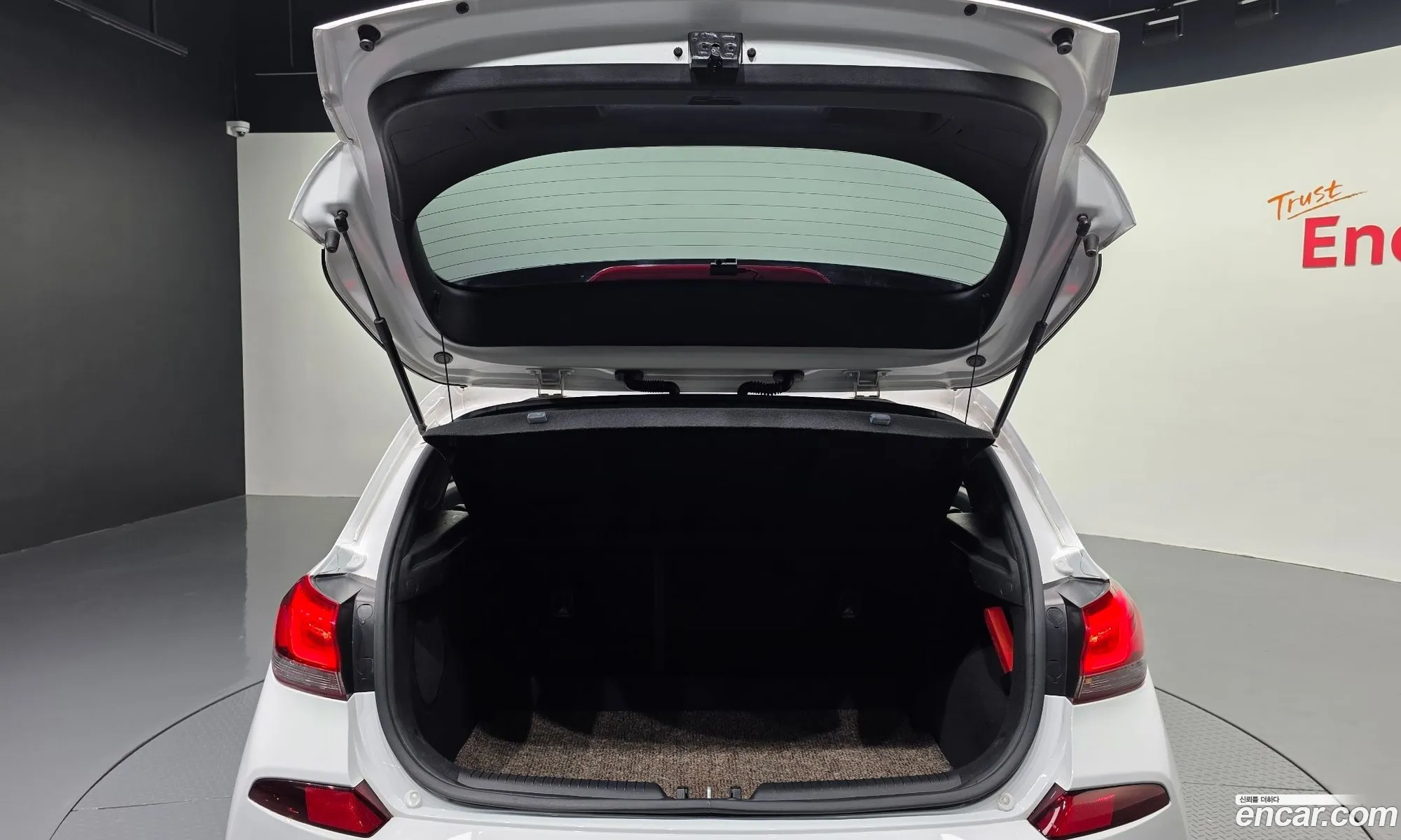 Hyundai i30 2020 — 17